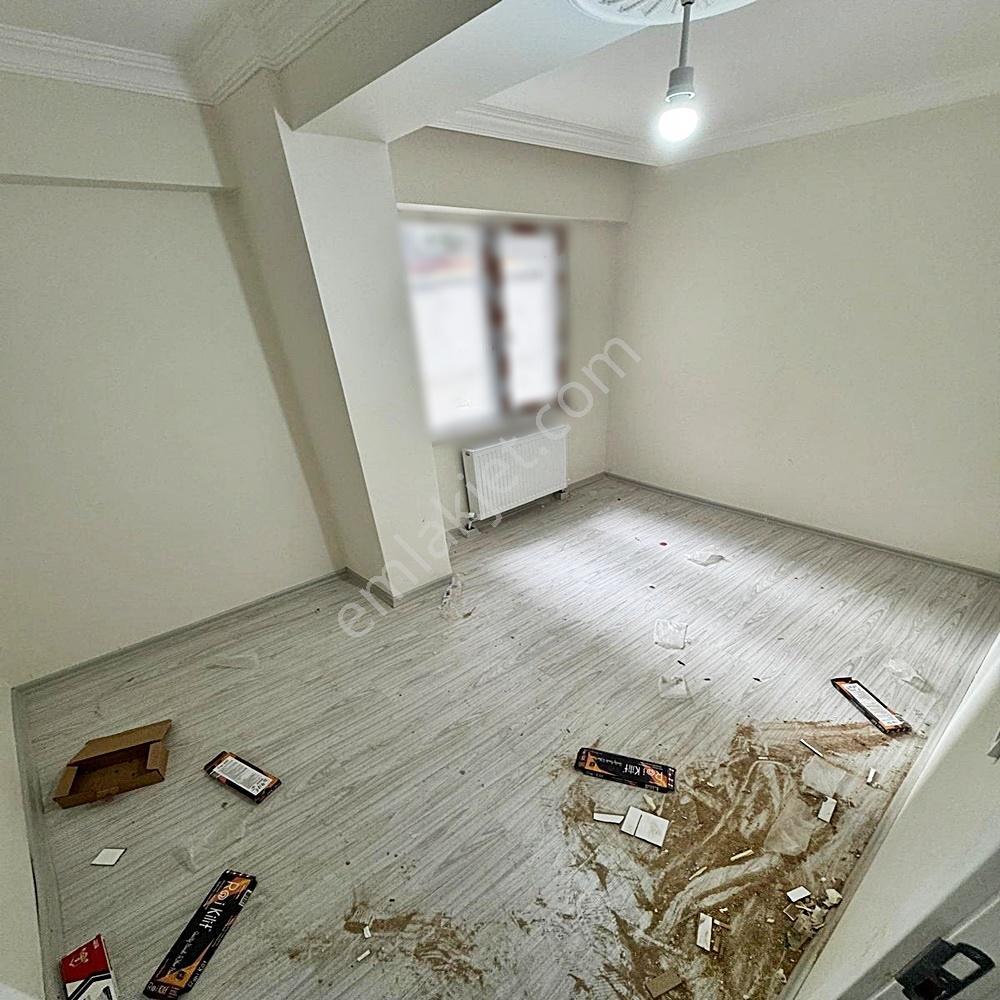 Metin Yapı'dan İskanlı Ana Cadde Geniş Satılık 2+1 Bahçe Katı!! - Görsel 10