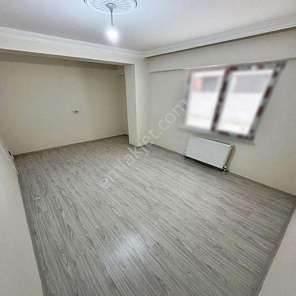 Metin Yapı'dan İskanlı Ana Cadde Geniş Satılık 2+1 Bahçe Katı!! - Görsel 11