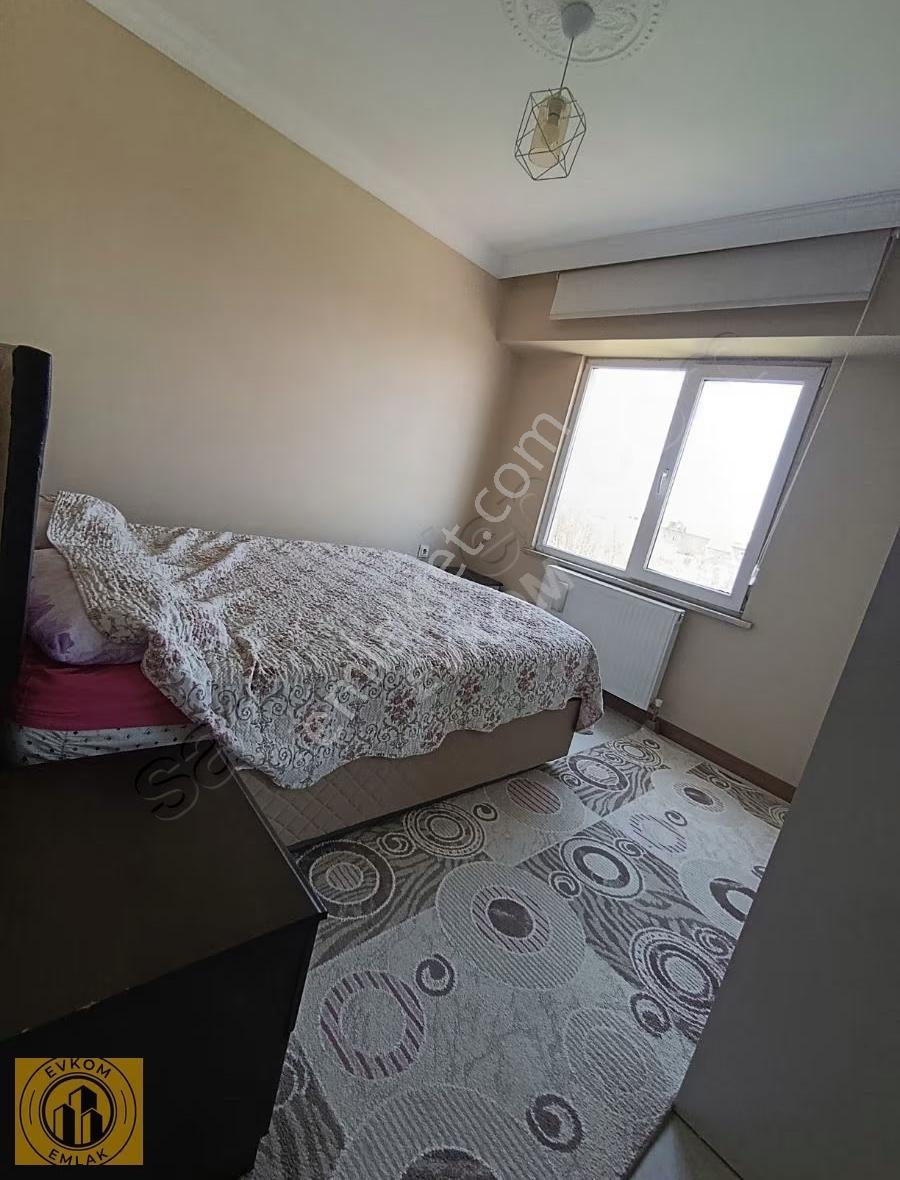 Ulaş İşlek Caddedindé Uygun 3+1 Daire - Görsel 13