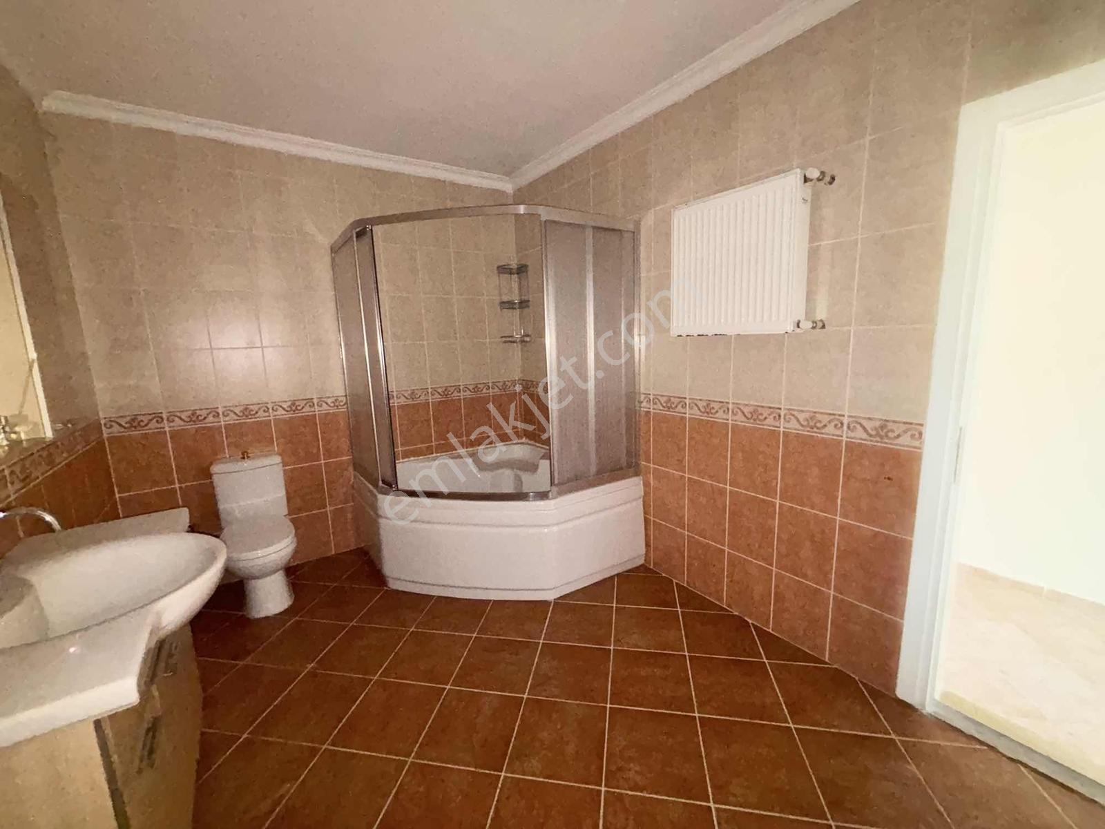 Rw Land Acıbadem Yanı Fsm Metrosu Karşısı 3+1 Kiralık Daire - Görsel 12