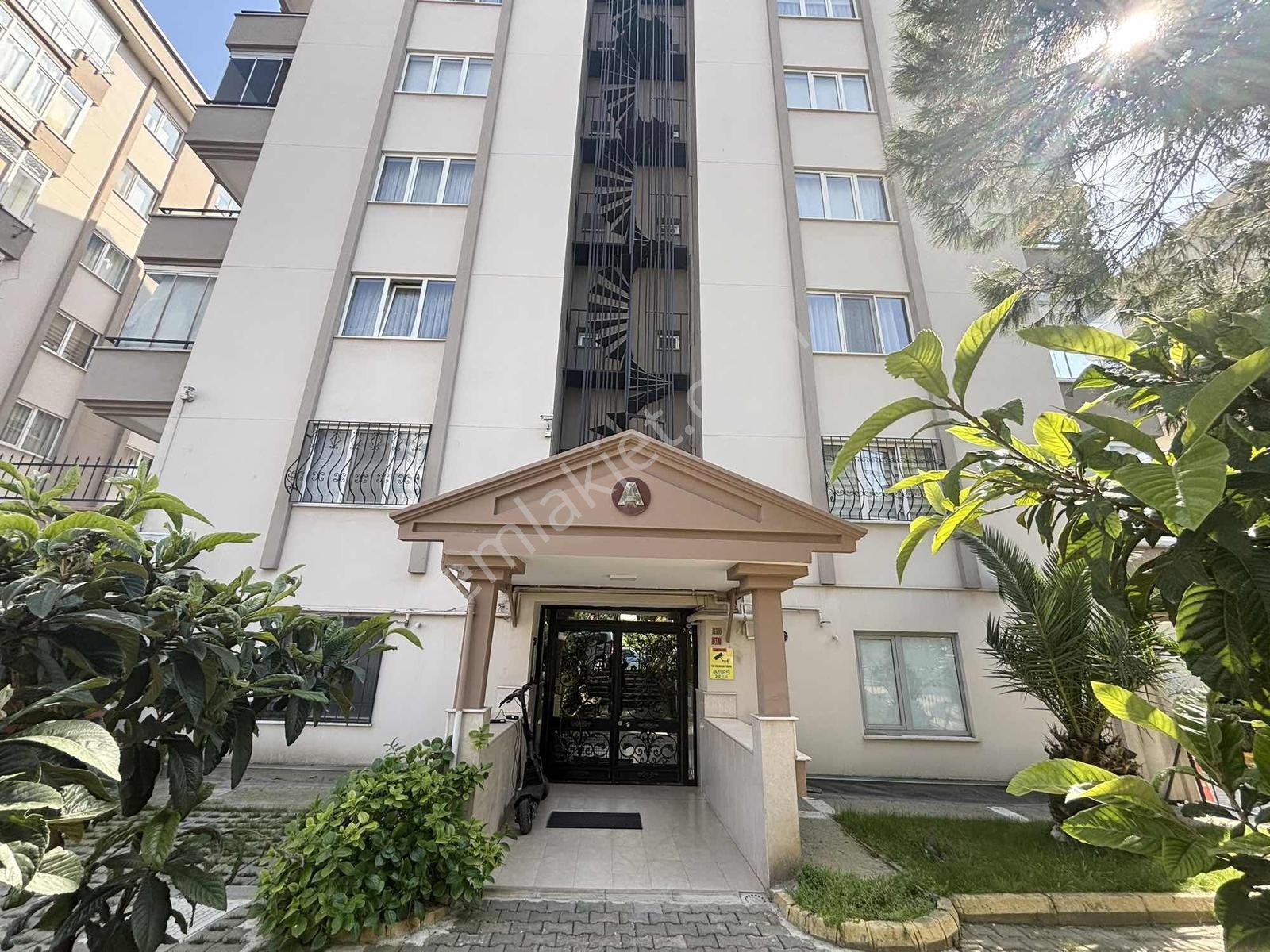 Rw Land Acıbadem Yanı Fsm Metrosu Karşısı 3+1 Kiralık Daire - Görsel 13