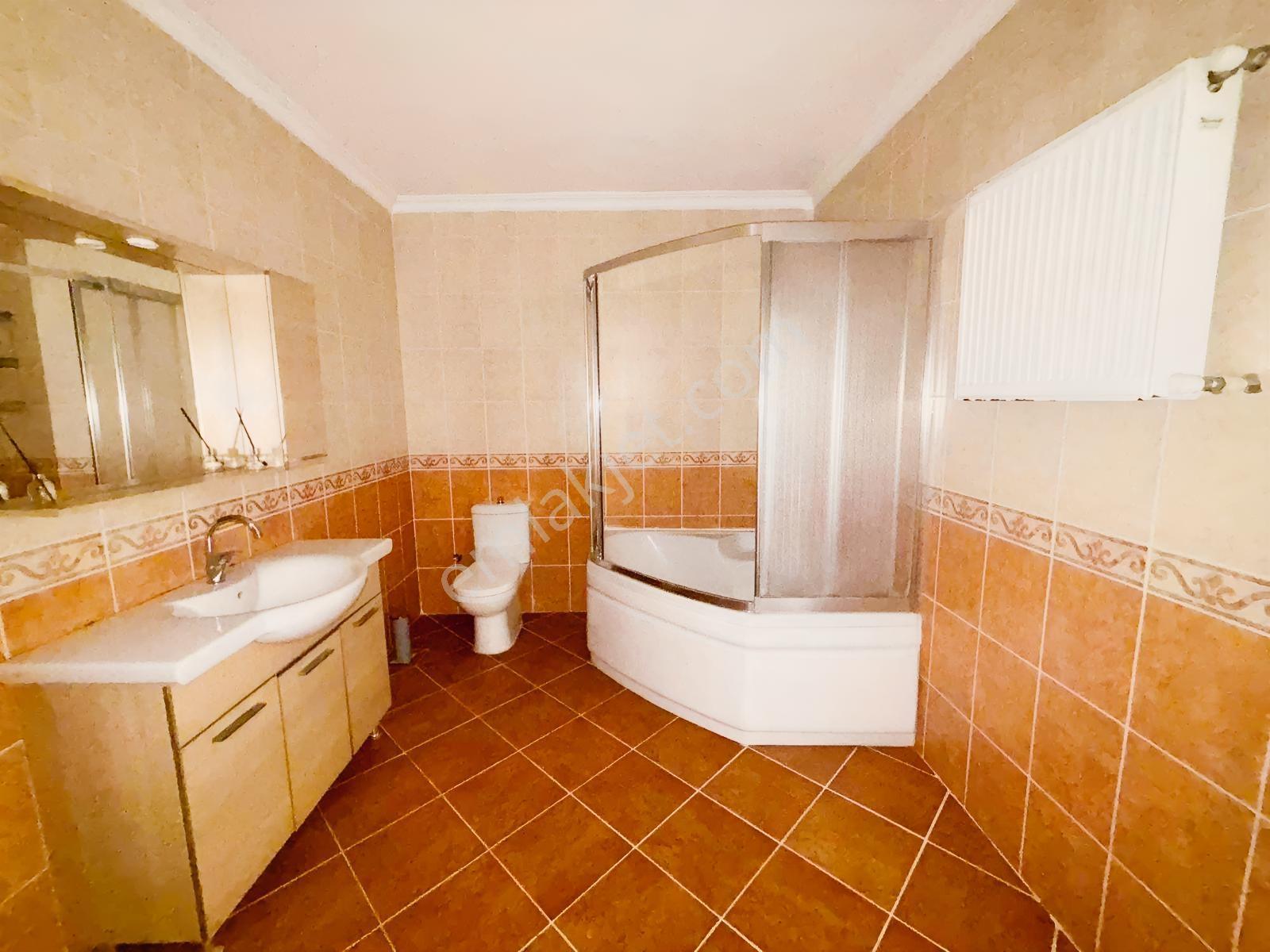 Rw Land Acıbadem Yanı Fsm Metrosu Karşısı 3+1 Kiralık Daire - Görsel 30