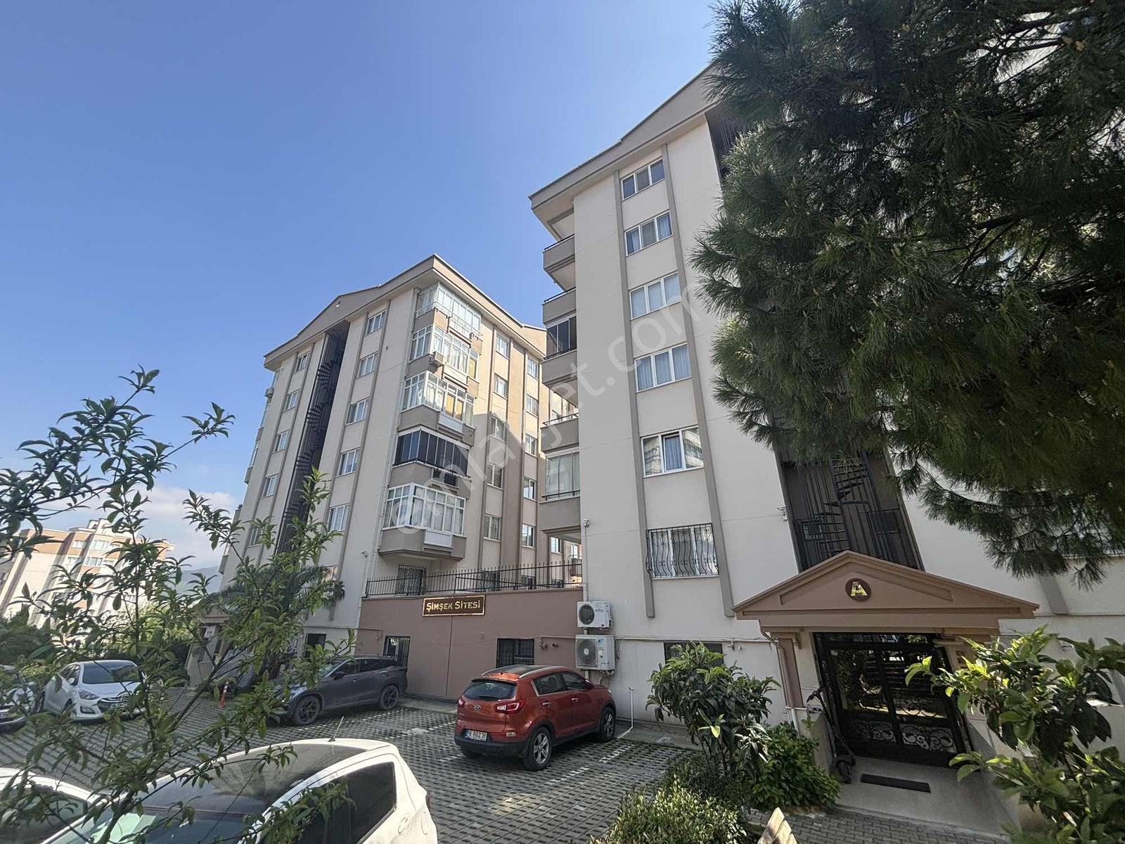 Rw Land Acıbadem Yanı Fsm Metrosu Karşısı 3+1 Kiralık Daire - Görsel 15