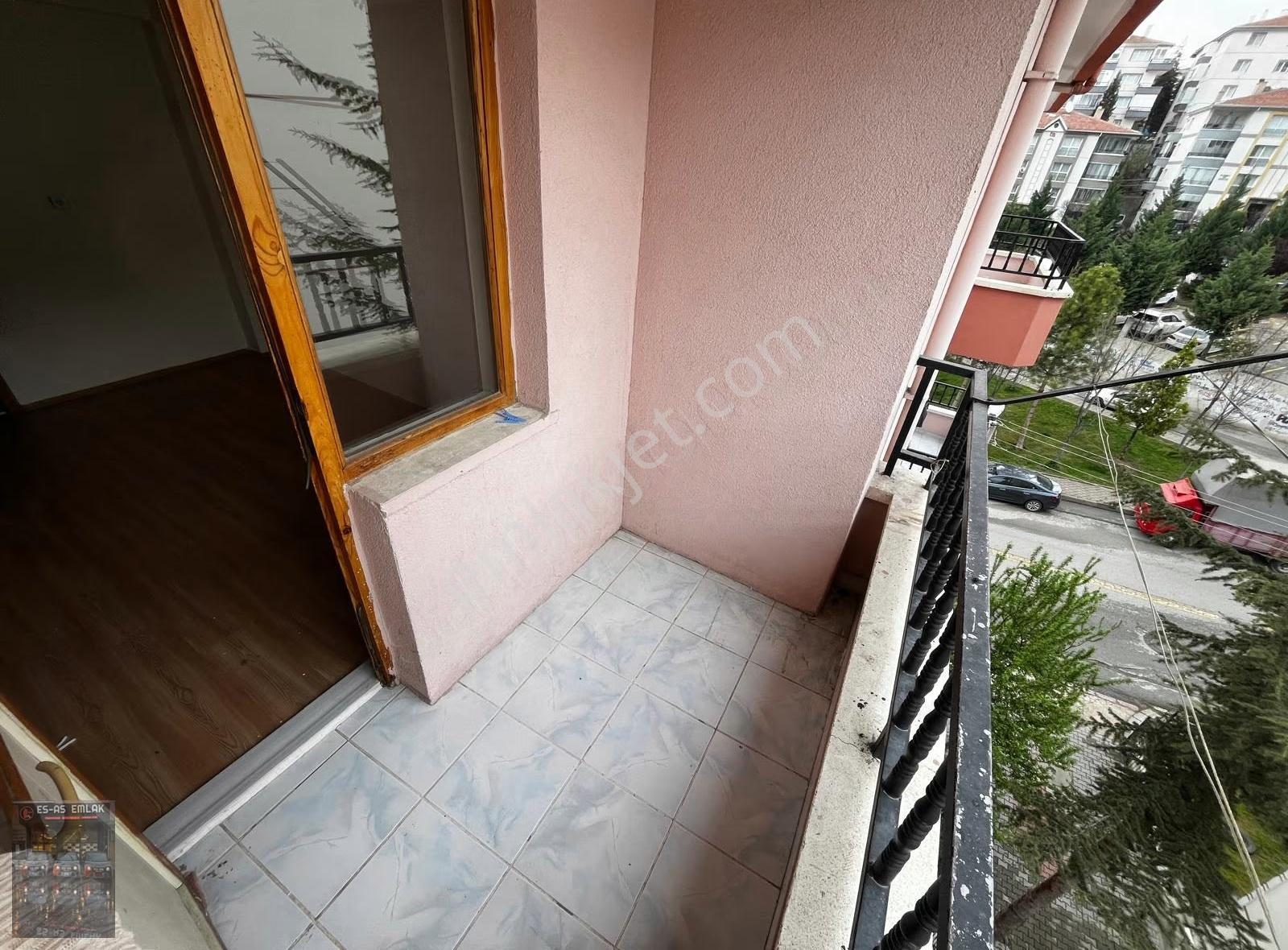 Es As Emlak'tan Bağımsız Ön Cephe Yapılı 3+1 Kiralık Daire - Görsel 10