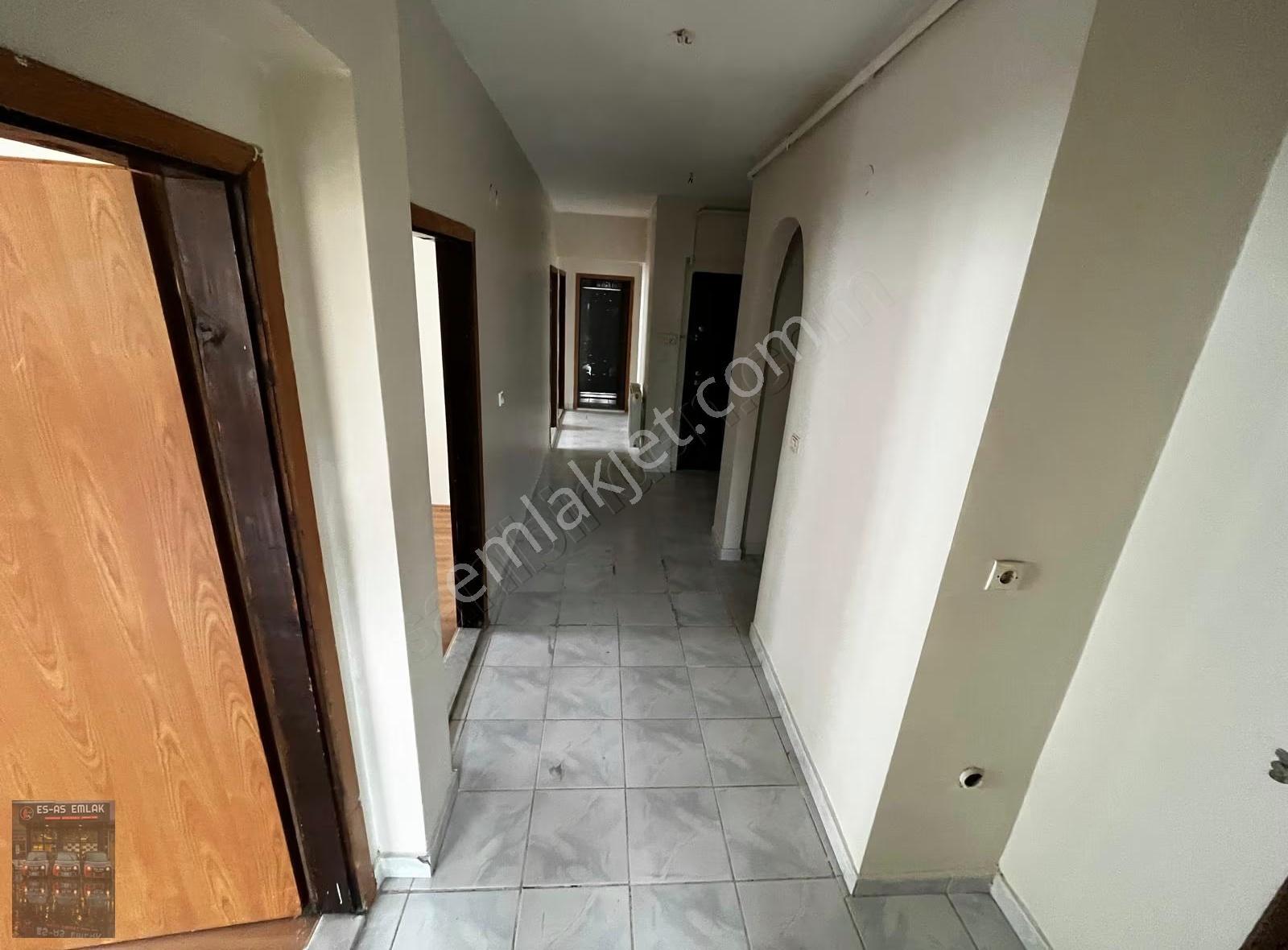 Es As Emlak'tan Bağımsız Ön Cephe Yapılı 3+1 Kiralık Daire - Görsel 23