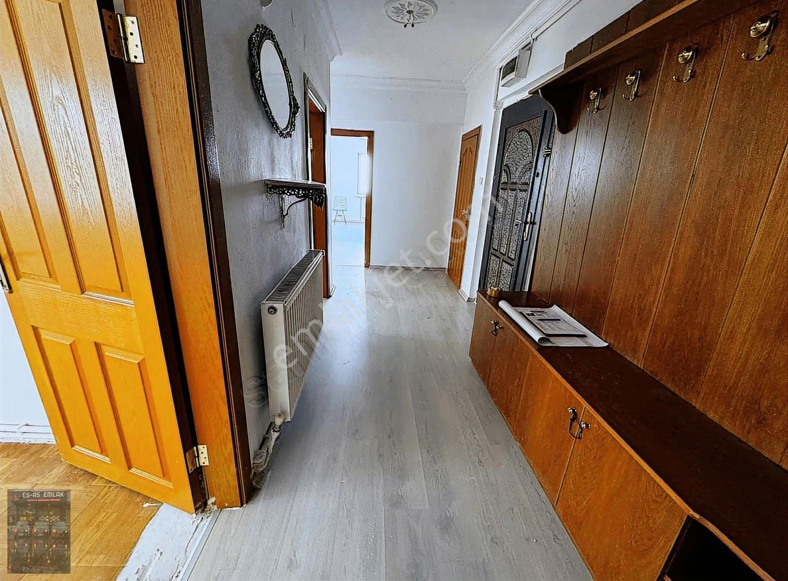 Es-astan Selçukluda Ara Katta 3+1 Çift Balkonlu Kiralık Daire - Görsel 10