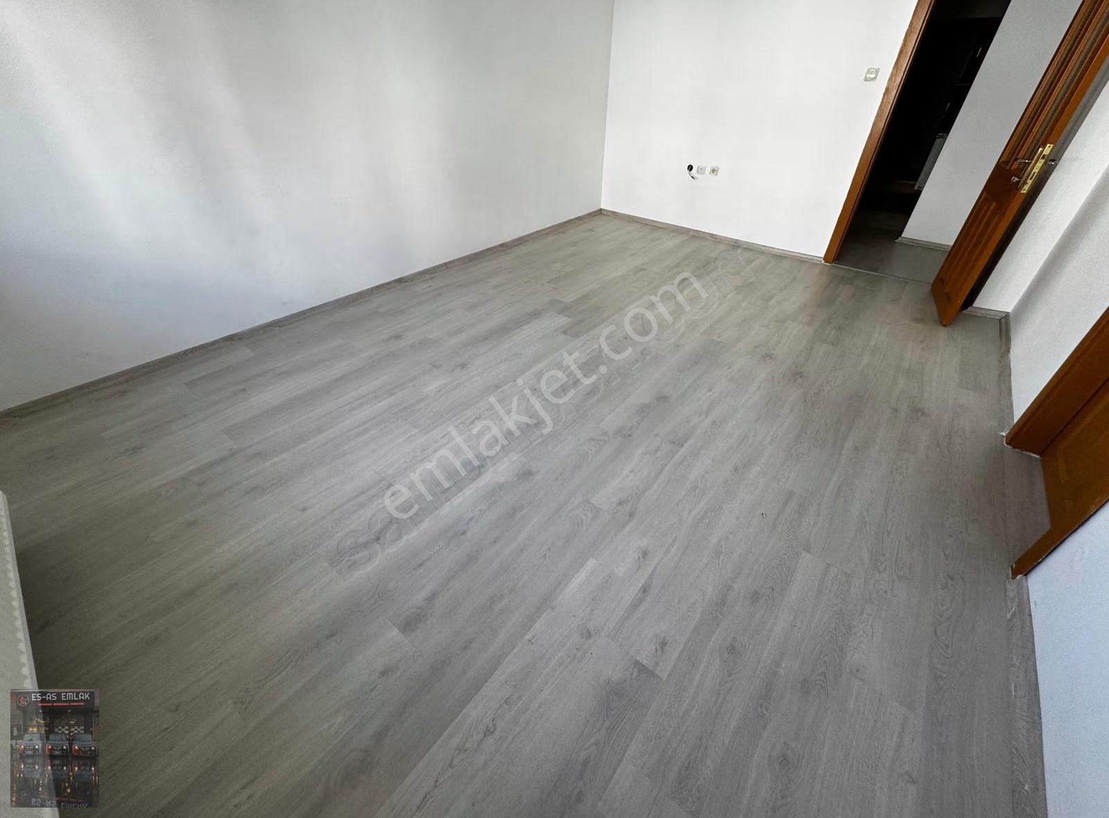 Es-astan Selçukluda Ara Katta 3+1 Çift Balkonlu Kiralık Daire - Görsel 26