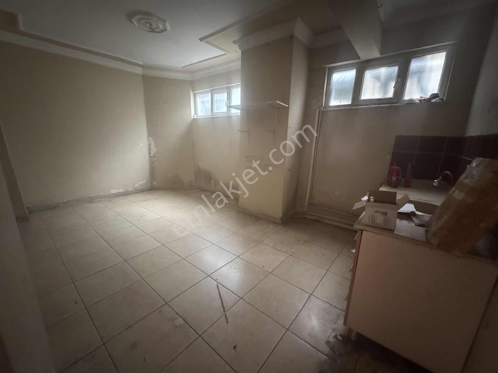 Çekmeköy Şahinbey Caddesinde 70 M2 Prestijli Kiralık Magaza - Görsel 13