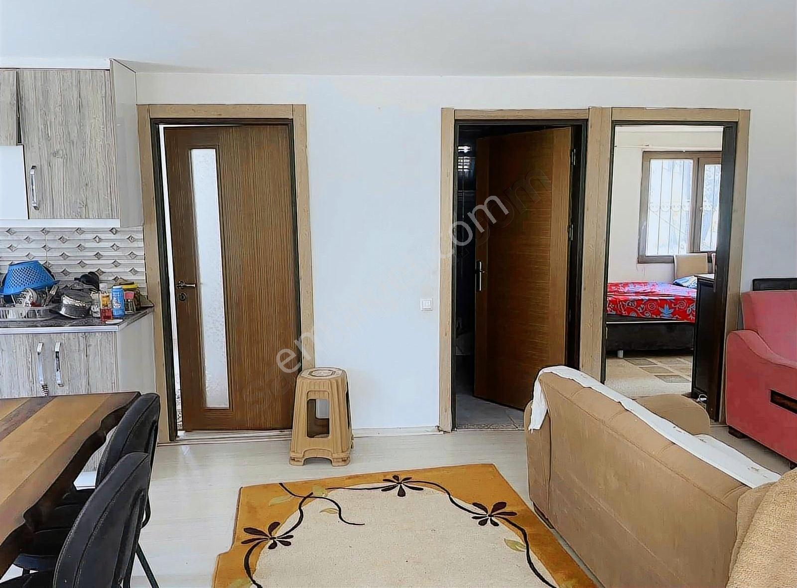 Kemalpaşa Ovacık Köyünde Kiralık Müstakil Bahçeli Ev - Görsel 13