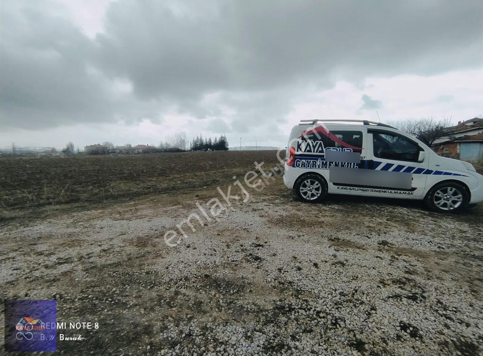 Kıbrıs İmar Yapılaşma İçinde Yüksek Kat Site Daire Getirili Arsa - Görsel 15