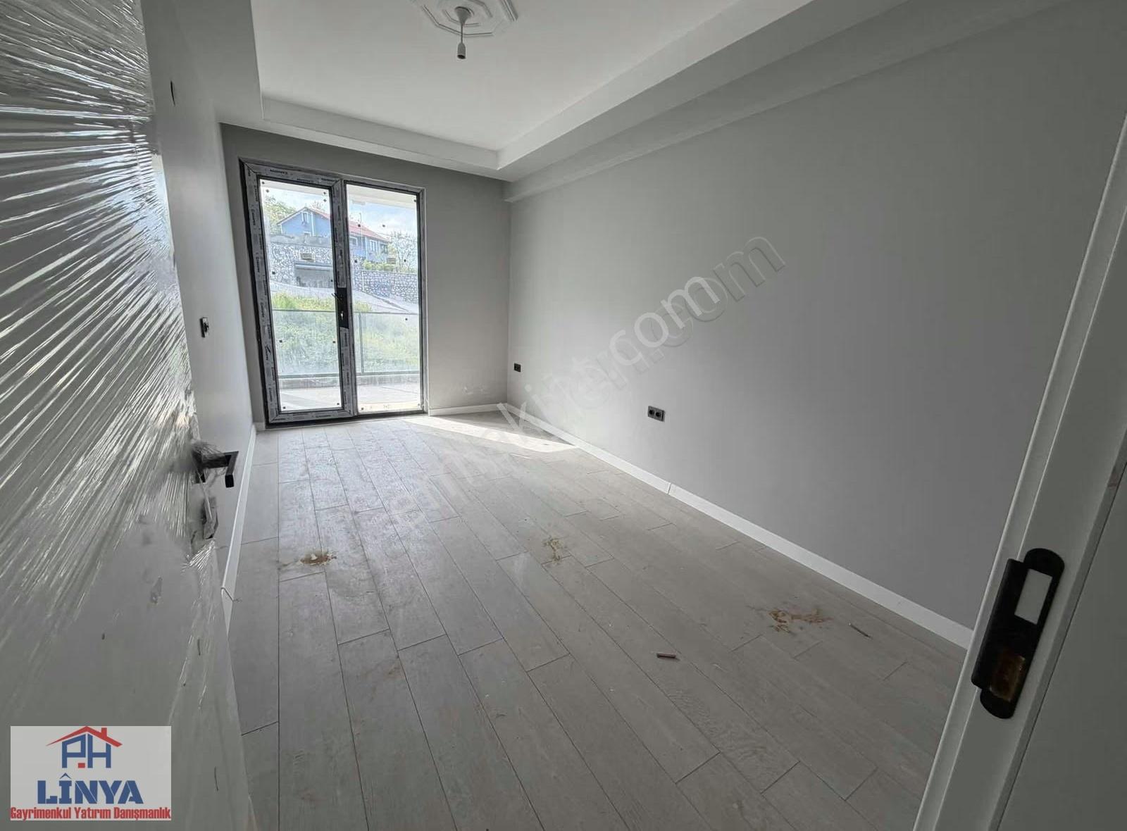 Başiskele Yuvacıkta Deniz Manzaralı 5+2 Satılık Tripleks Villa - Görsel 11