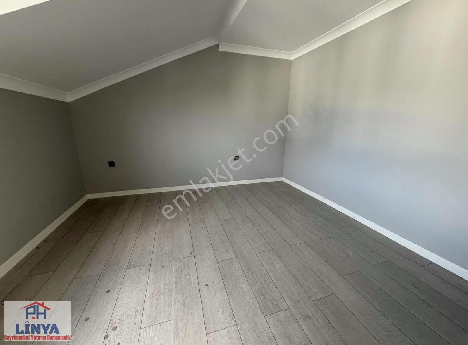 Başiskele Yuvacıkta Deniz Manzaralı 5+2 Satılık Tripleks Villa - Görsel 8