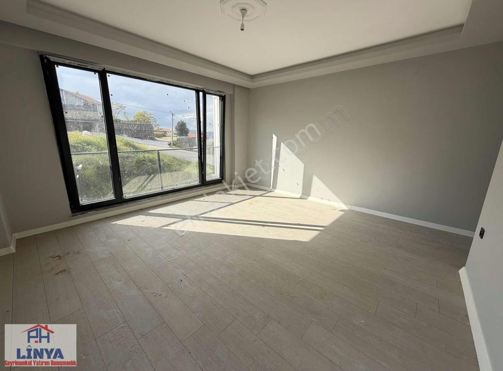 Başiskele Yuvacıkta Deniz Manzaralı 5+2 Satılık Tripleks Villa - Görsel 15
