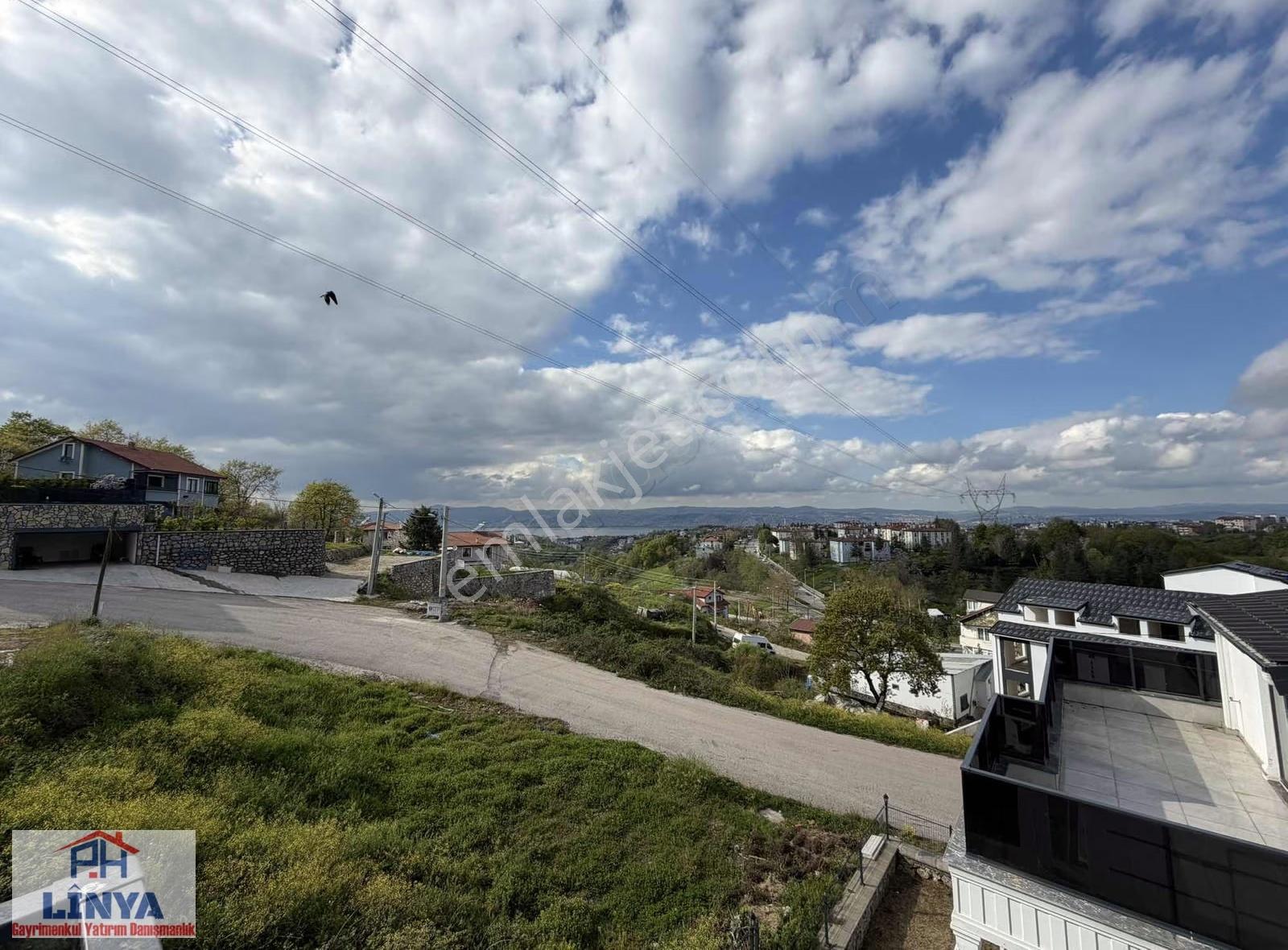 Başiskele Yuvacıkta Deniz Manzaralı 5+2 Satılık Tripleks Villa - Görsel 5