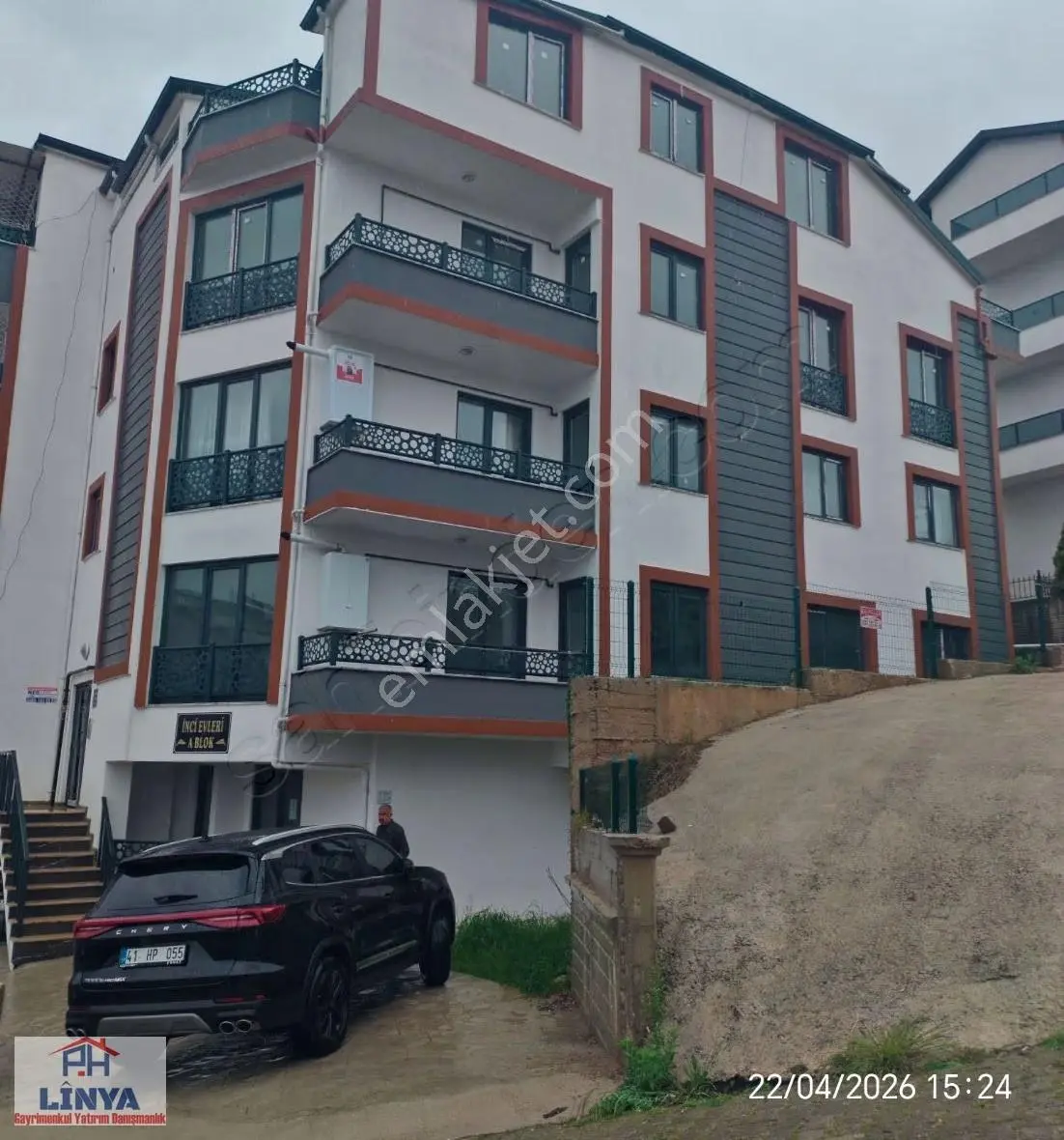 Gölcük Şirinköyde 3+1 Çatı Dublex Satılık Daire