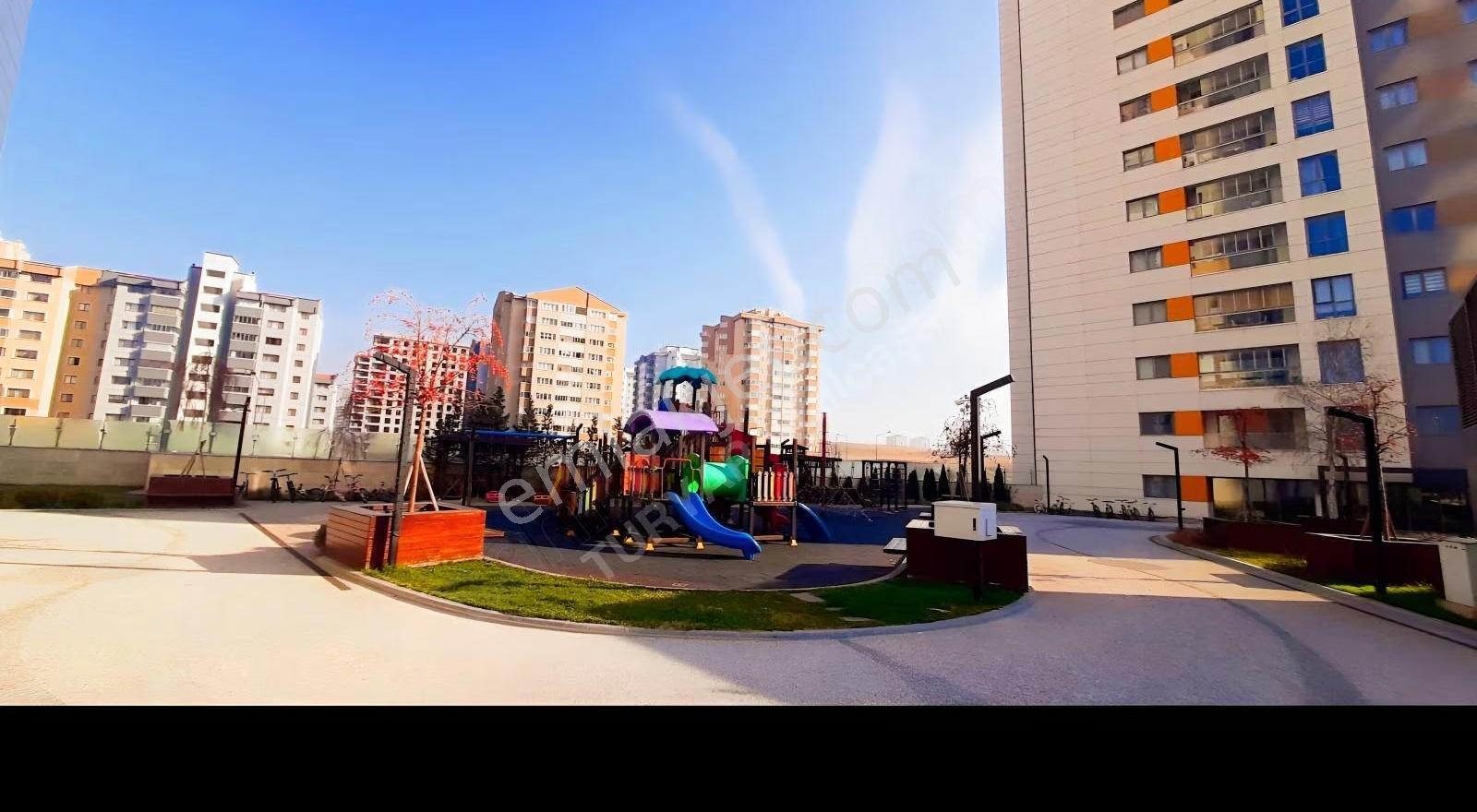 Metromal Konutları Yol Cephelı Satılık 3+1 Daıre - Görsel 22