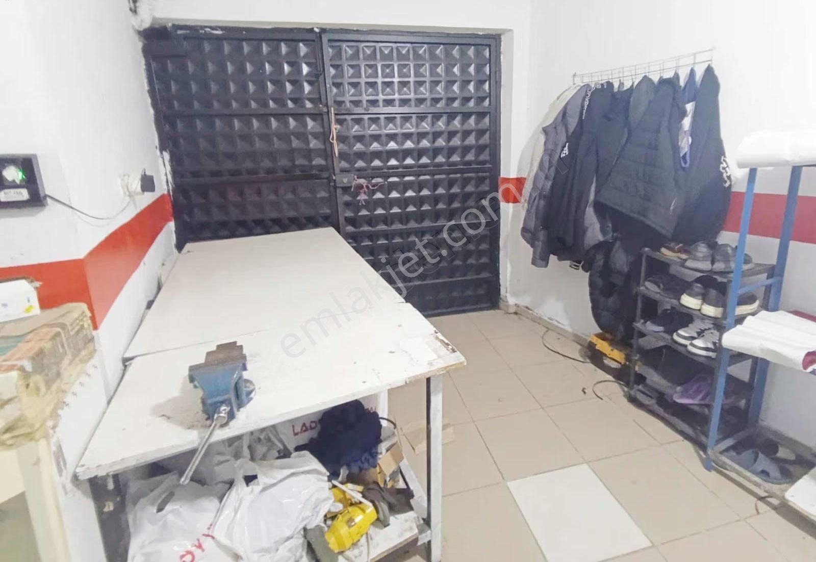 Bağcılar Fevziçakmak'ta Satılık 350 Metrekare Köşe Dükkan - Görsel 29