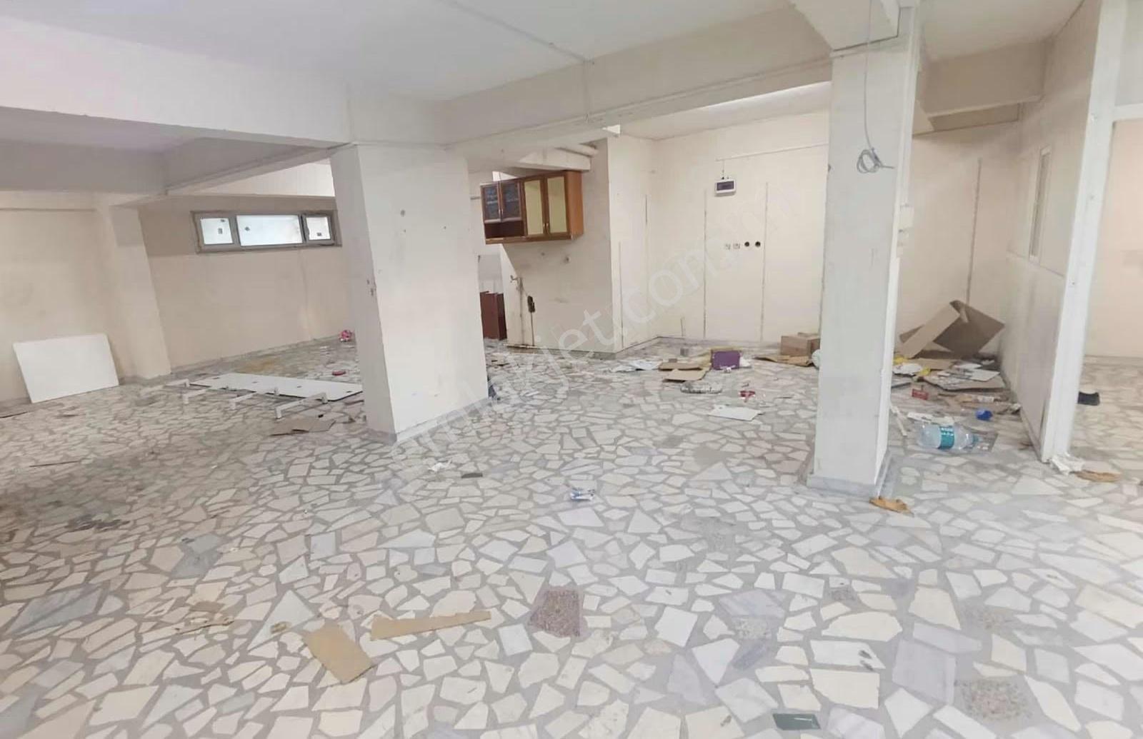 Bağcılar Fevziçakmak'ta Satılık 350 Metrekare Köşe Dükkan - Görsel 33