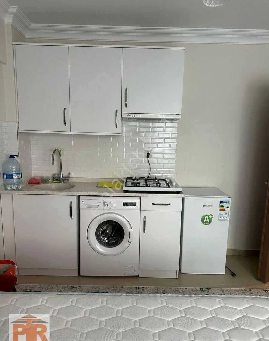 Orhangazi Cad. 1+0 Eşyalı Kiralık Daire - Görsel 3