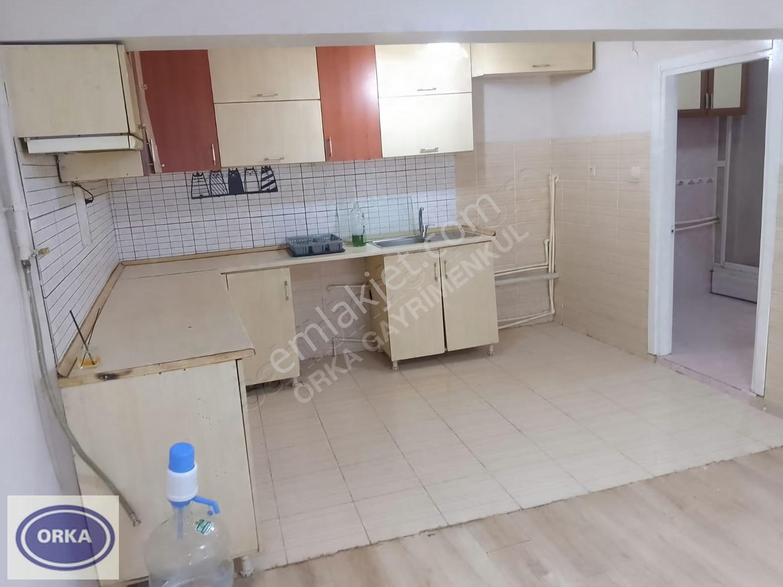 İçerenköy'de 100m² Kiralık Depo/ofis (muhtarlık Civarı) - Görsel 22