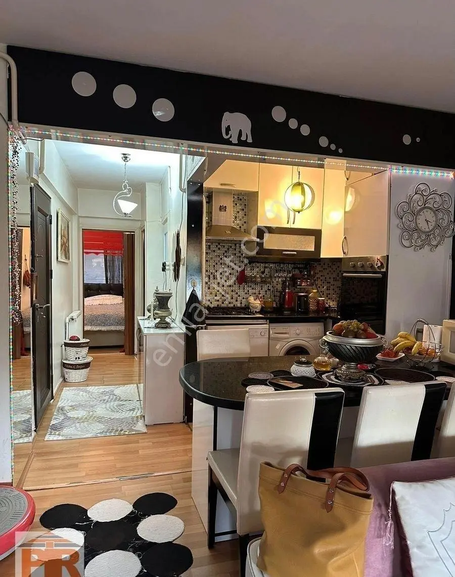 Sahilde 2+1 Denize Sıfır Satılık Daire
