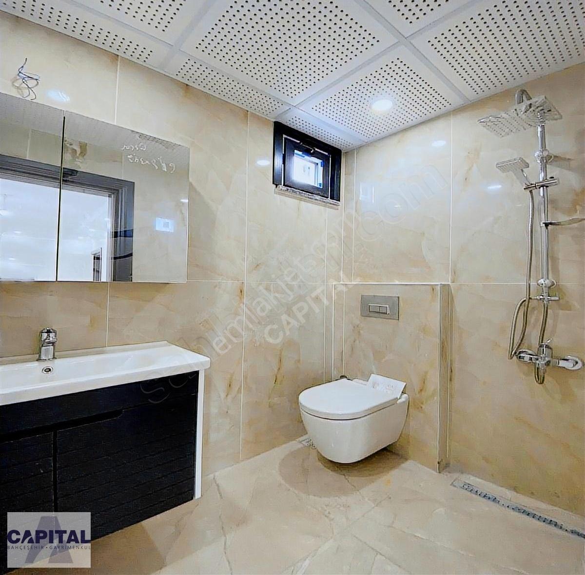 Beylikdüzü'nde Tripleks Lüks Villa... Hamamlı, Saunalı, Havuzlu - Görsel 28