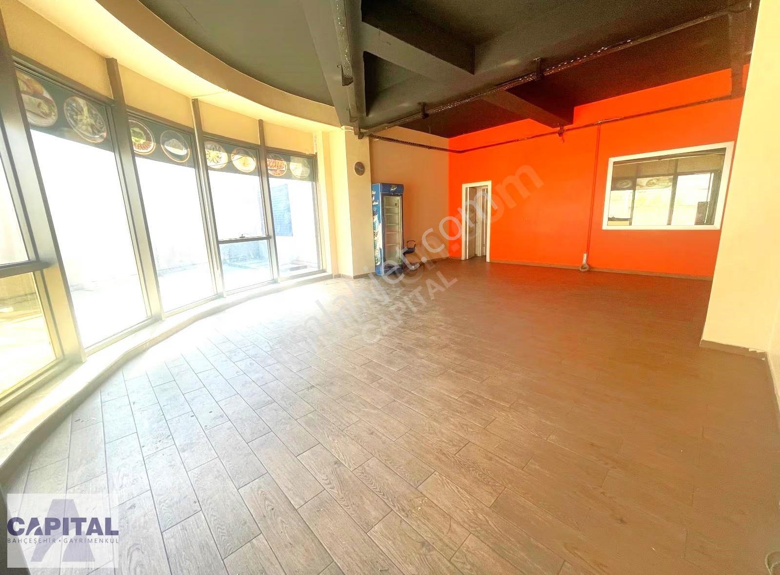Beylikdüzü İnnovia 2 Çarşıda Köşe Dükkan - Görsel 3
