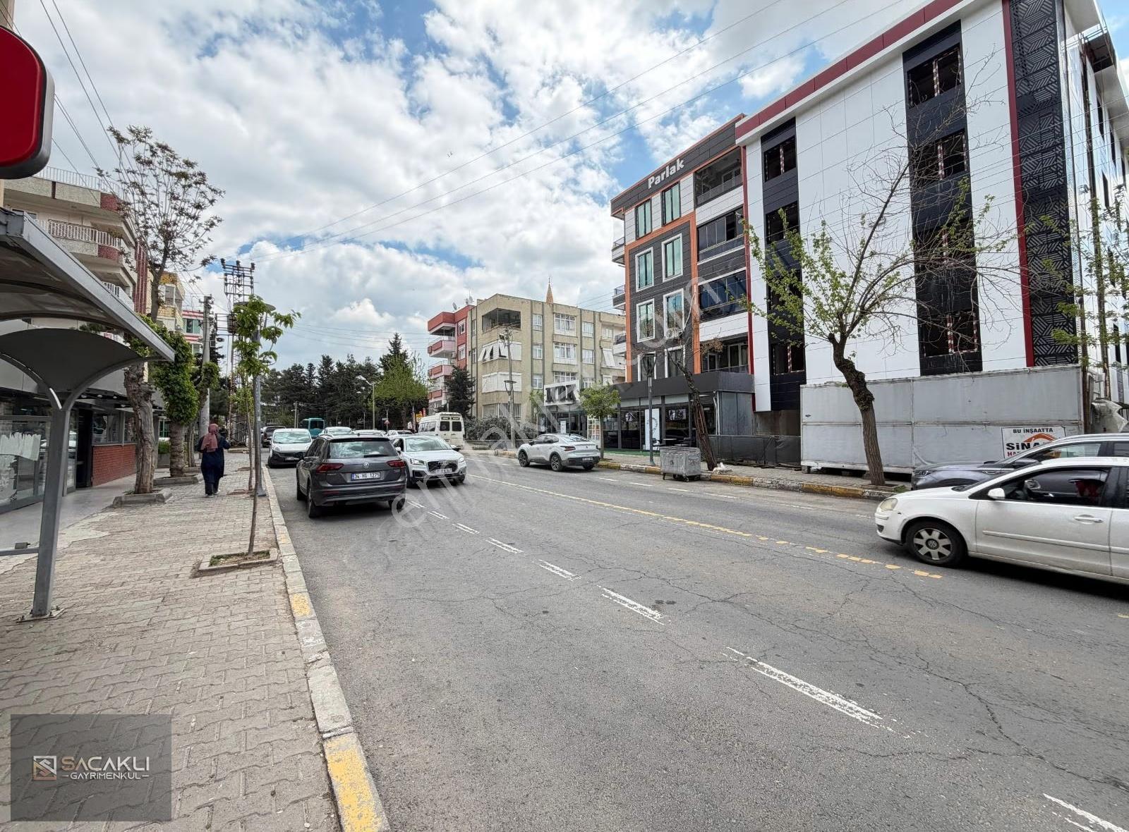 Kadir Saçaklı'dan Satılık Dükkan Vali Konağı Caddesi - Görsel 6
