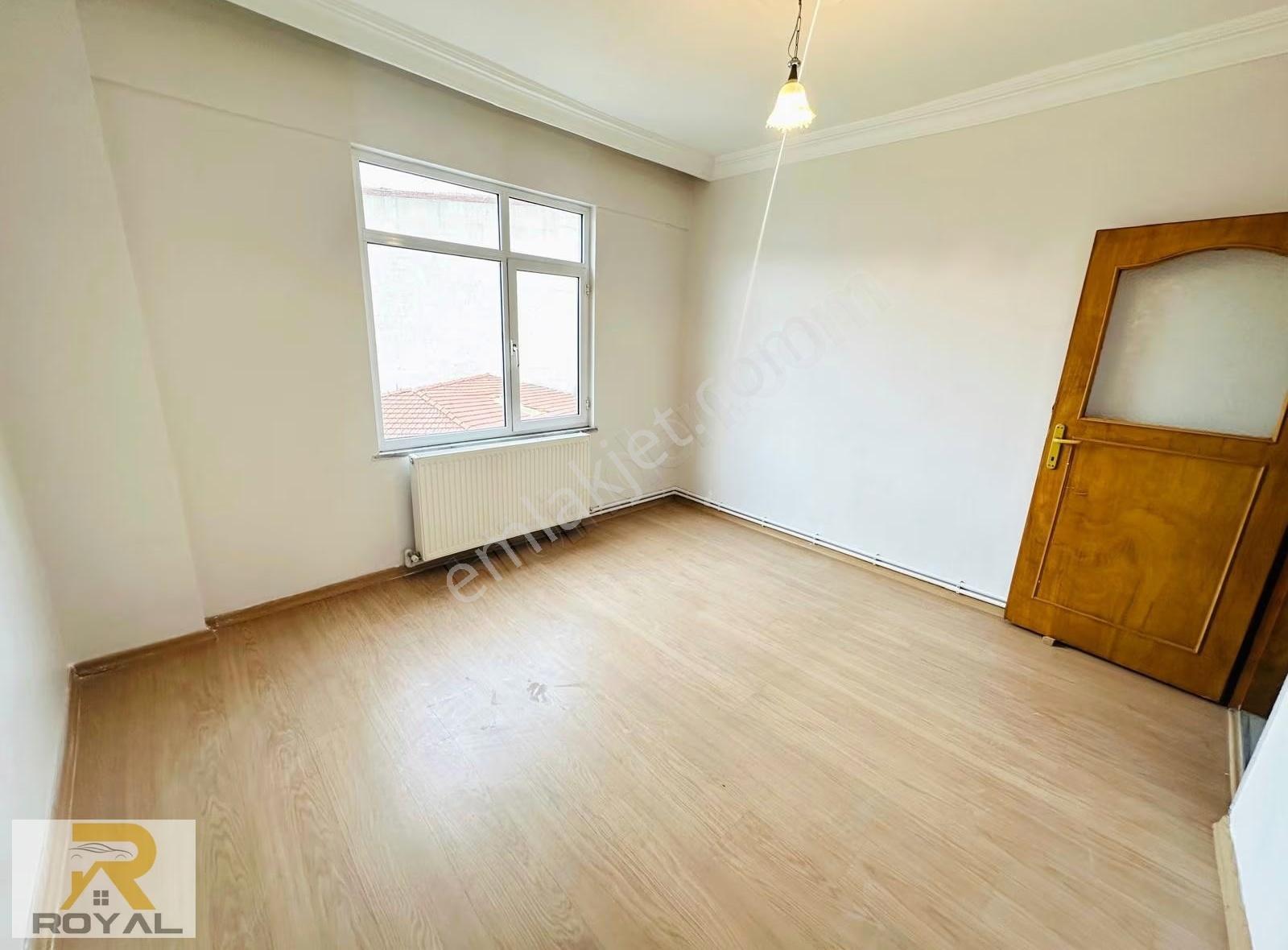 Royal'den Sefaköy Merkezde 3+1 120m2 Kullanışlı Satılık Daire - Görsel 13