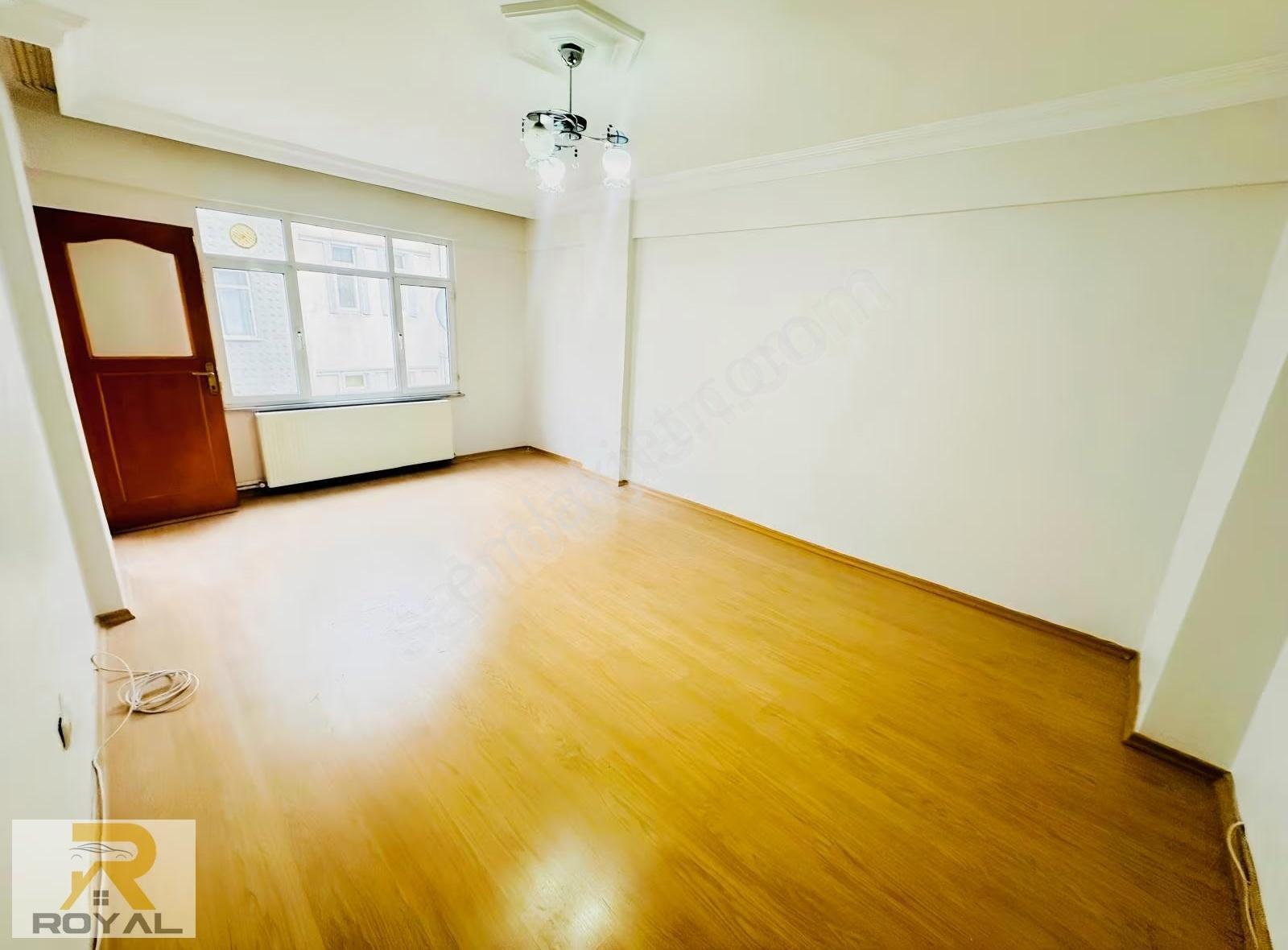 Royal'den Sefaköy Merkezde 3+1 120m2 Kullanışlı Satılık Daire - Görsel 14
