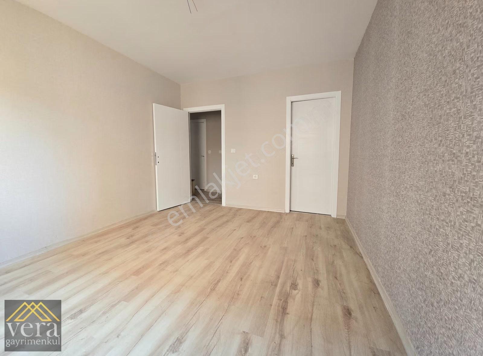 Natoyolu Caddesi 2. Bina Yüksek Giriş Sıfır Ayarında 2+1 Kiralık - Görsel 13