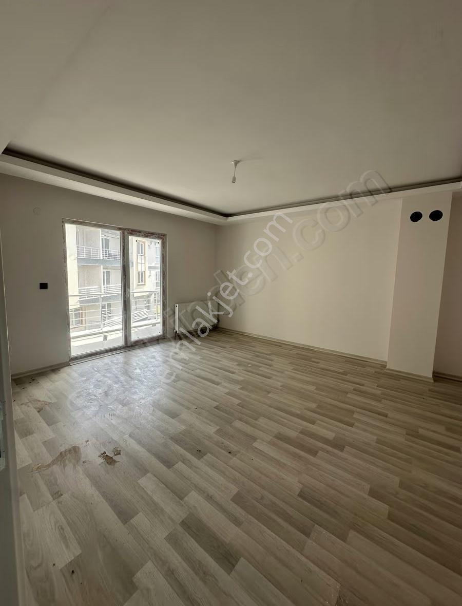 Yalova Çınarcık Koruda Havuzlu Site İçinde Sıfır 2+1 Daire - Görsel 10