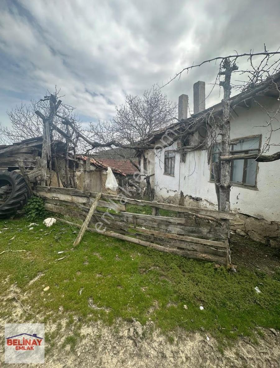 Gölpazarın'da 2545 M2 Kerpiç Ev Ahır Samanlık Fırın Ve Bahçesi - Görsel 10