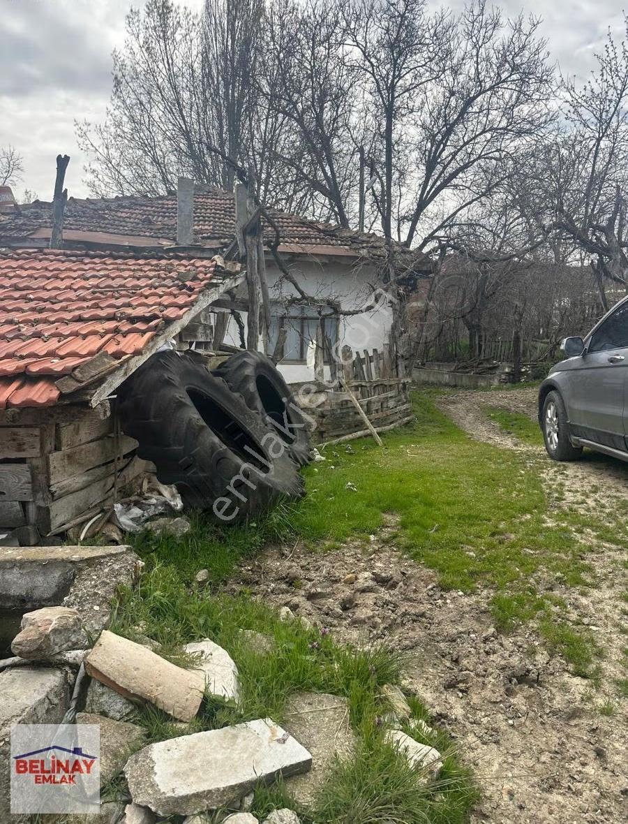 Gölpazarın'da 2545 M2 Kerpiç Ev Ahır Samanlık Fırın Ve Bahçesi - Görsel 12