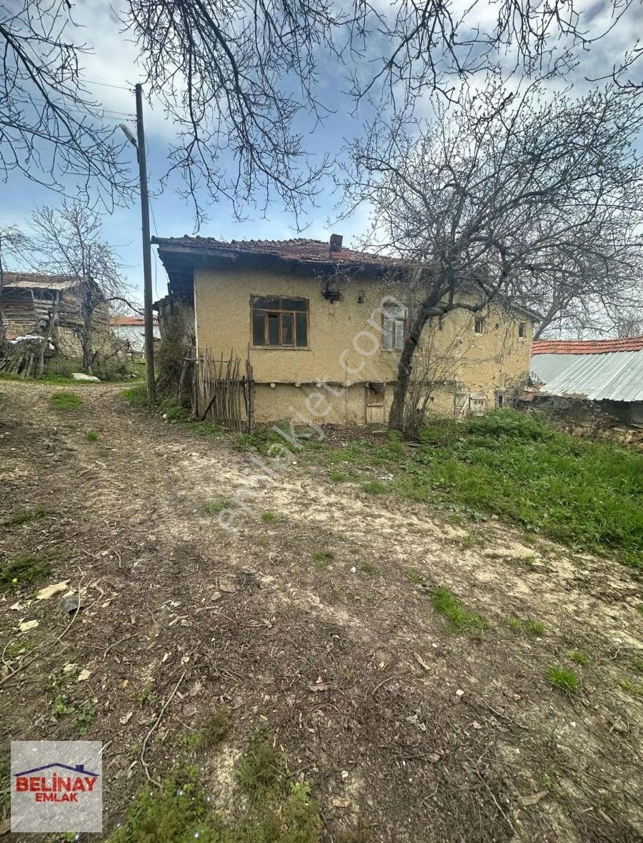 Gölpazarın'da 2545 M2 Kerpiç Ev Ahır Samanlık Fırın Ve Bahçesi - Görsel 8