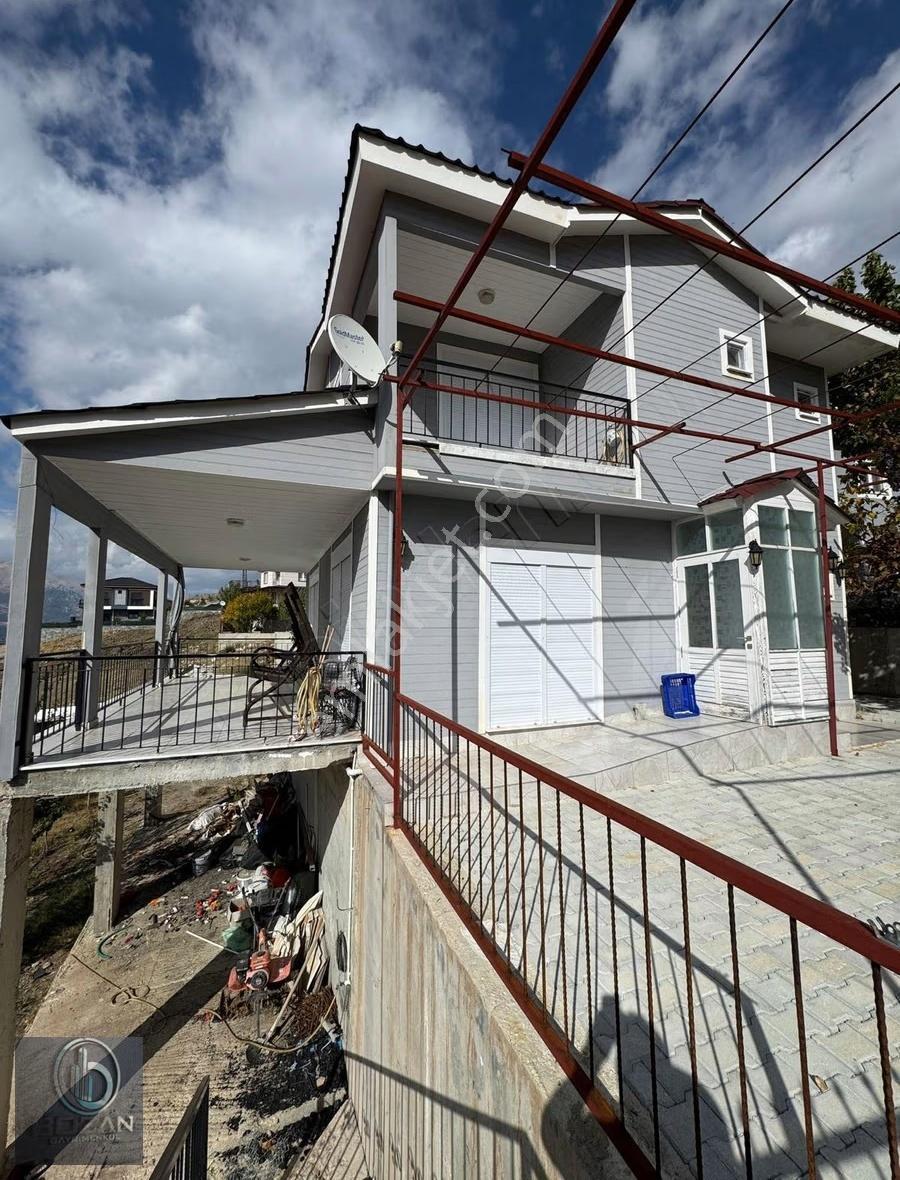 Muhteşem Manzaralı 4+1 Yazlık Villamız İlanda... - Görsel 10