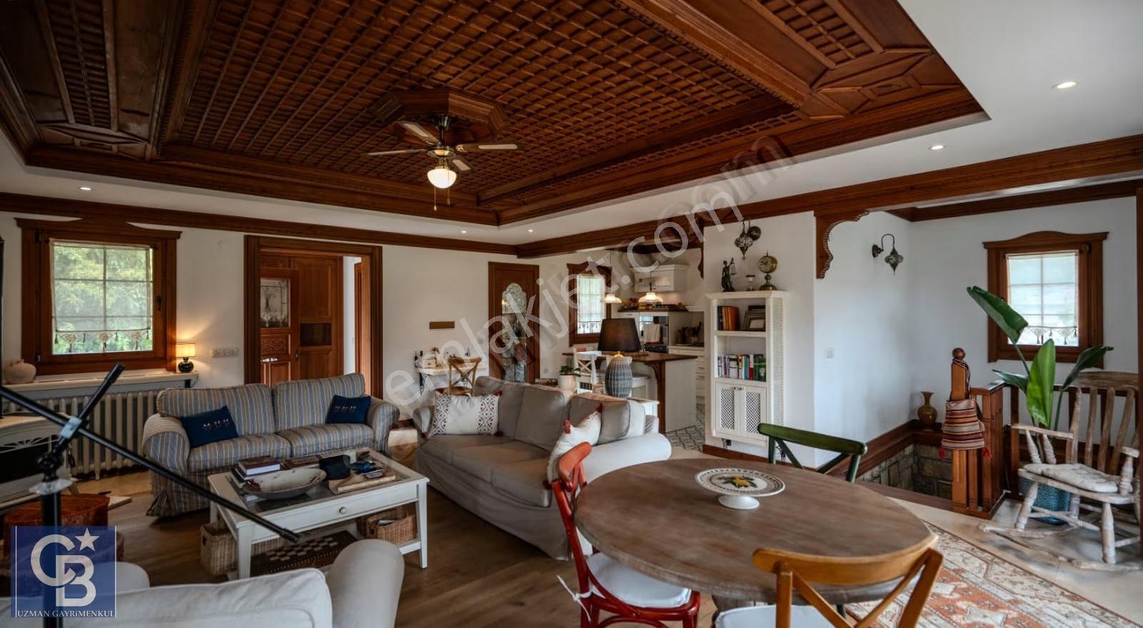 Marmaris Çamlıda Emsalsiz Tam Müstakil 2 Bağımsız Malikane - Görsel 15