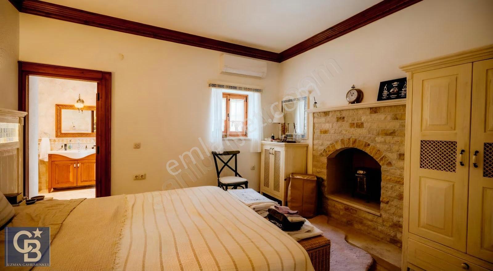 Marmaris Çamlıda Emsalsiz Tam Müstakil 2 Bağımsız Malikane - Görsel 10