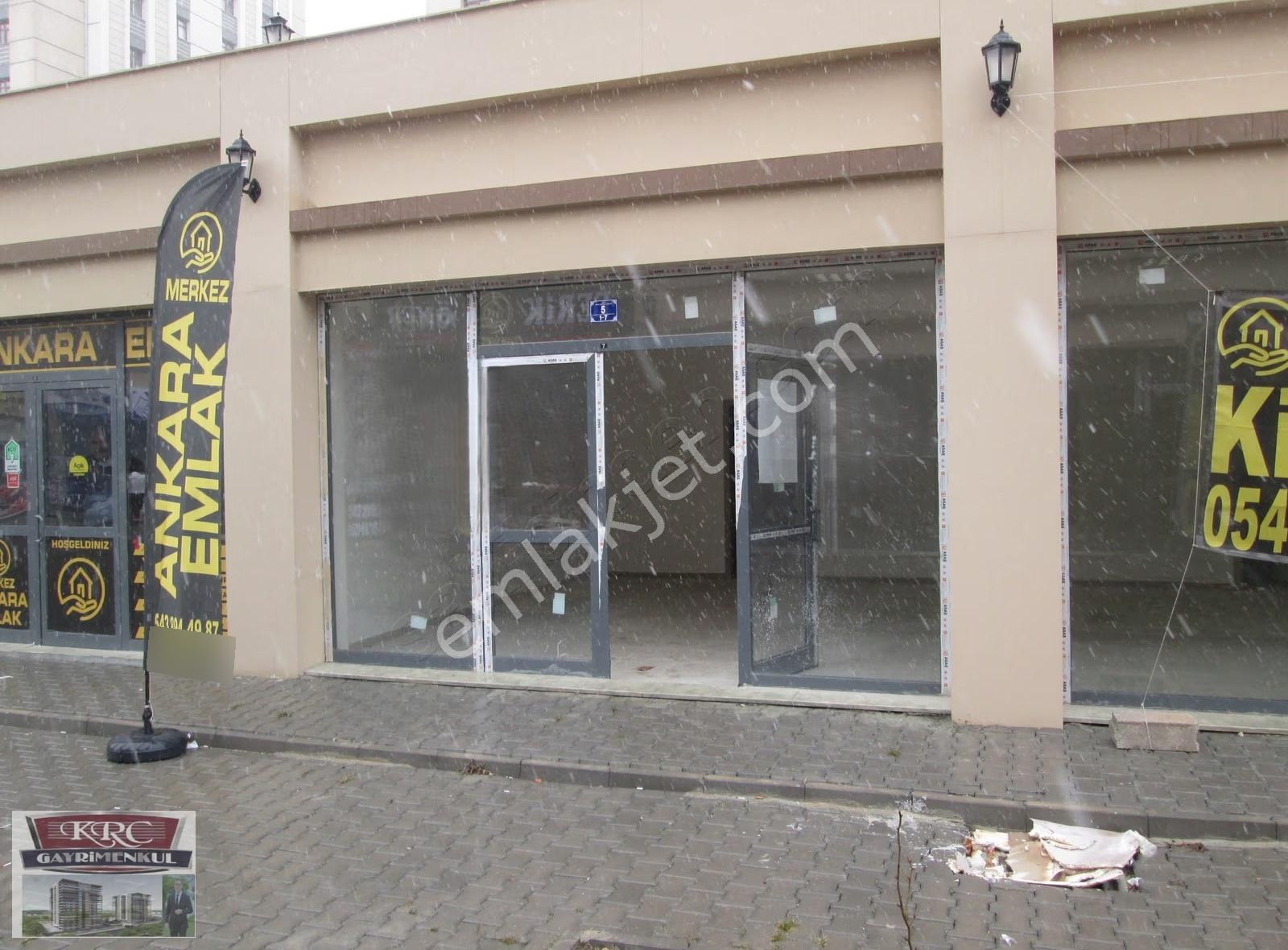 Krc Den Merkezi Konumda Depolu Lokasyonu Çok İyi Satılık Dükkan - Görsel 2