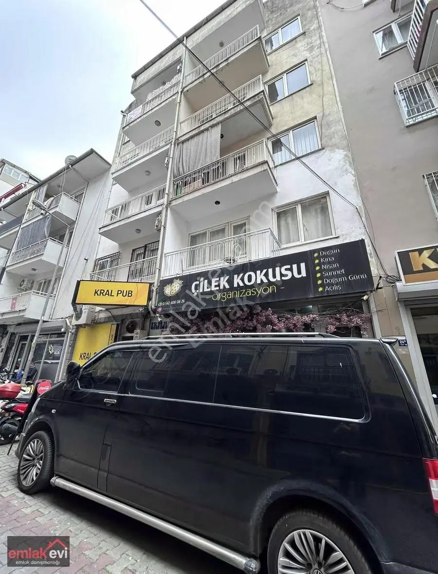 Emlak Evi'nden Kent Meydanına Çok Yakın Satılık Fırsat 4+1 Daire - Görsel 2