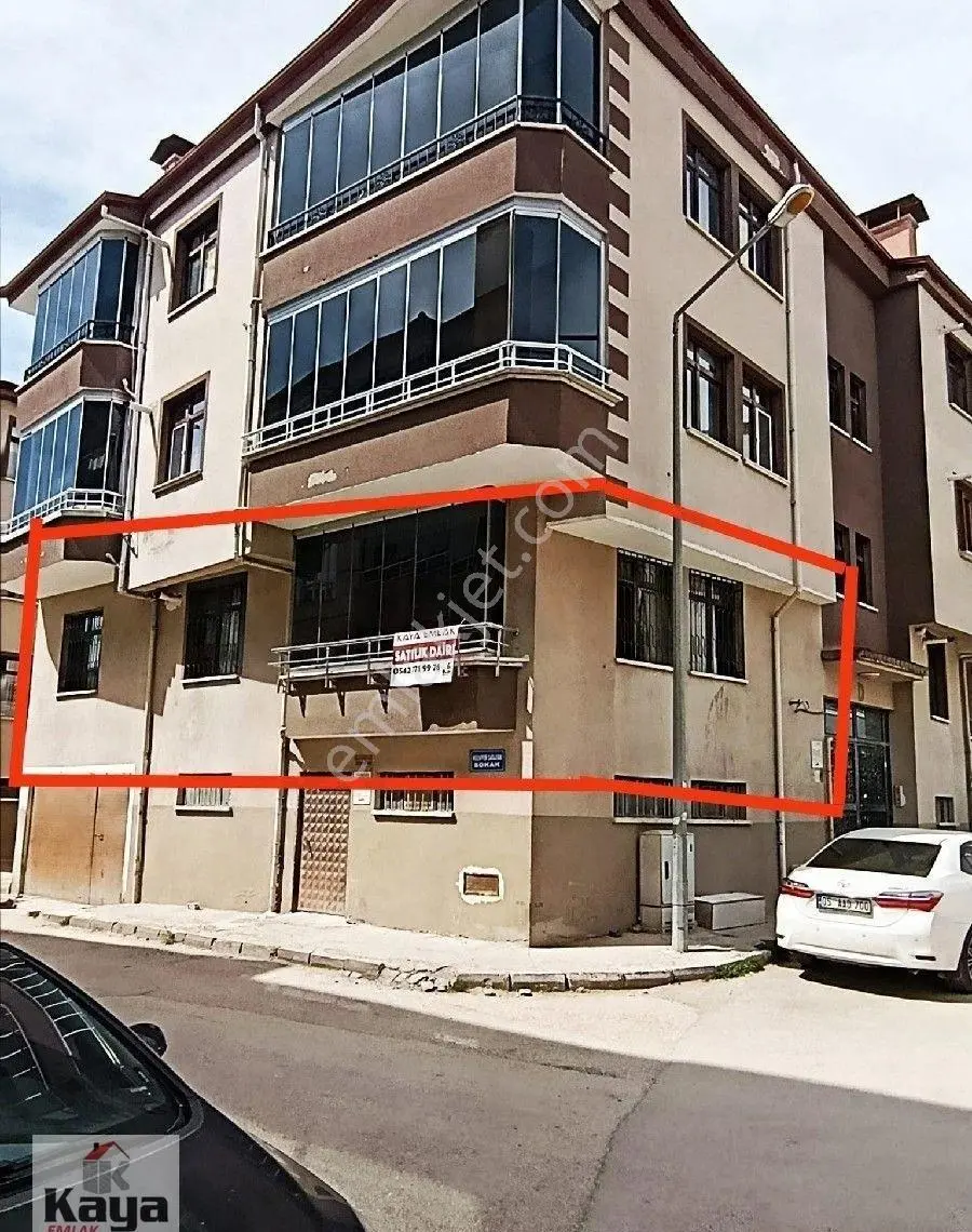 Kaya Emlaktan Satilik 2+1 Daire117 M2 Muhsin Yazıcıoğlu Caddesi