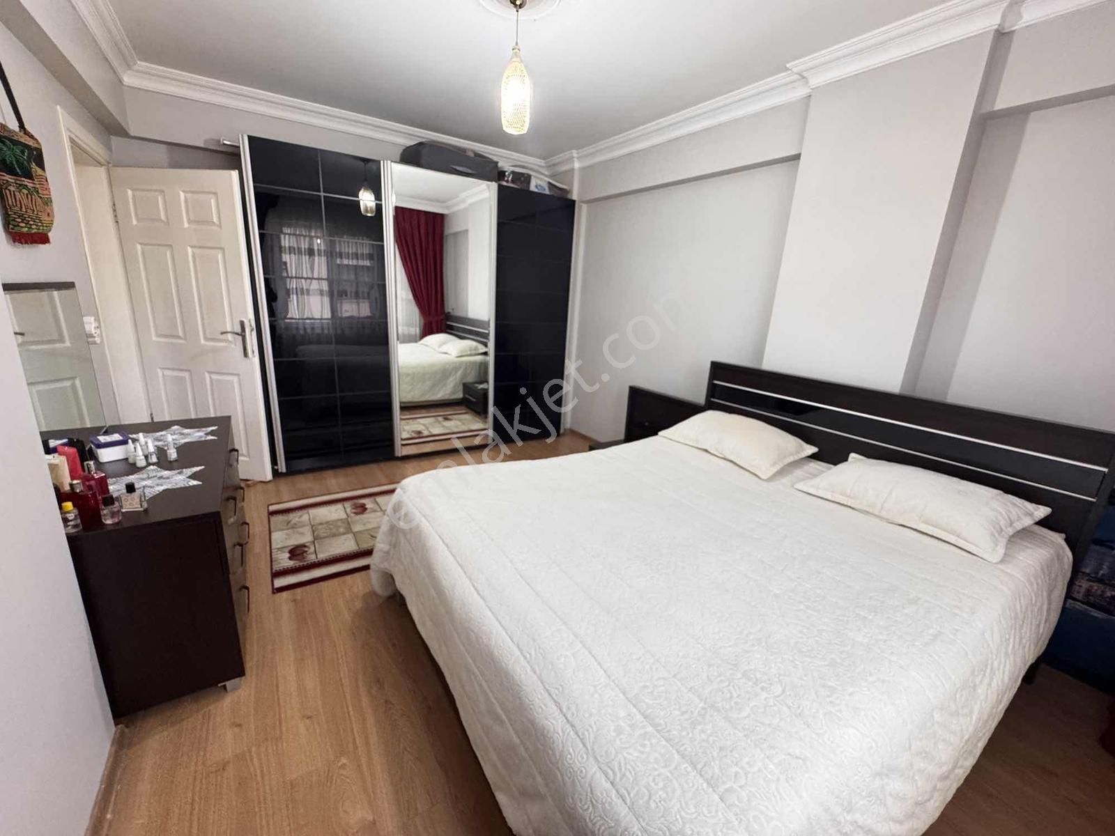 Delfadan Çerkezköy Belediye Meydanında 2+1 120m2 Daire - Görsel 8