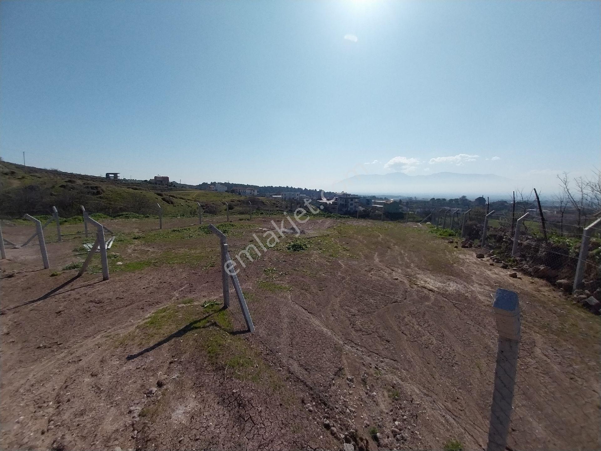 Yunusemre Üçpınar Mahallesi'nde Satılık Villa Arsa - Görsel 9