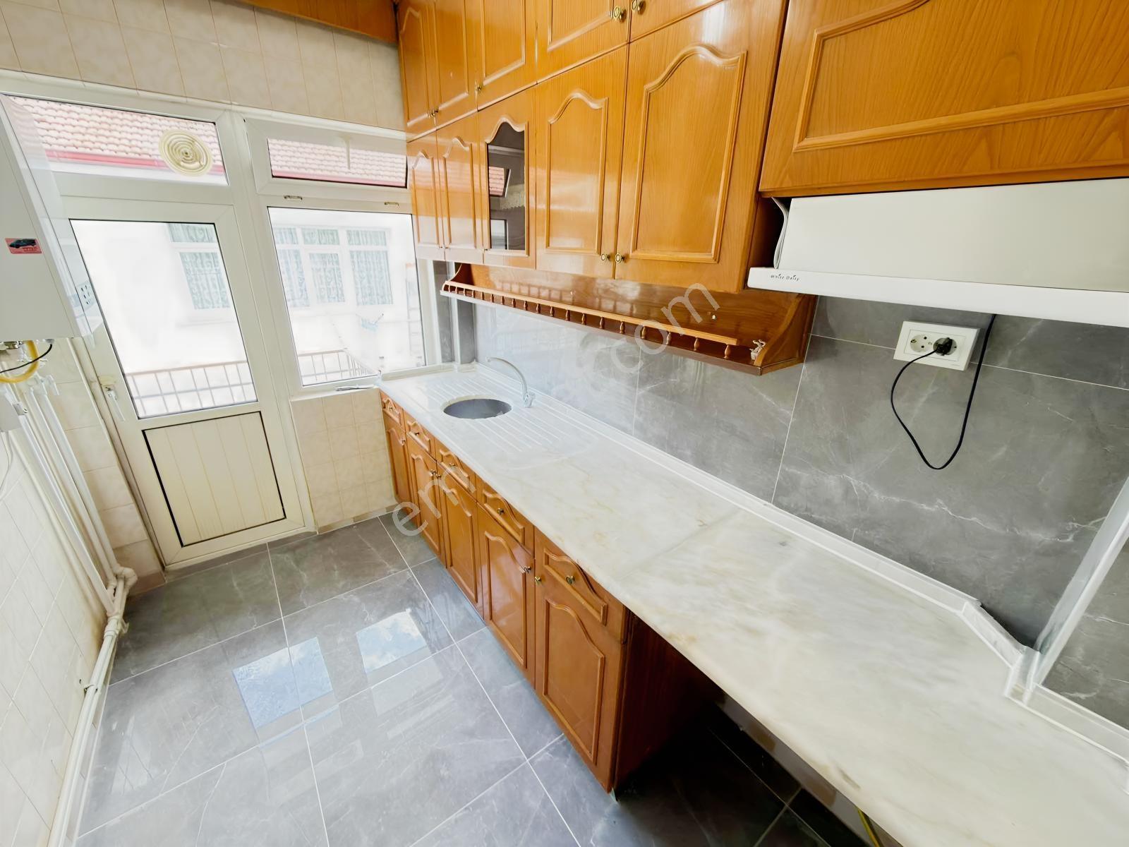 Oğulbey'den Dr Tevfik Sağlam Cad Üstünde 3+1 Yapılı Ön Güney Cp. - Görsel 16