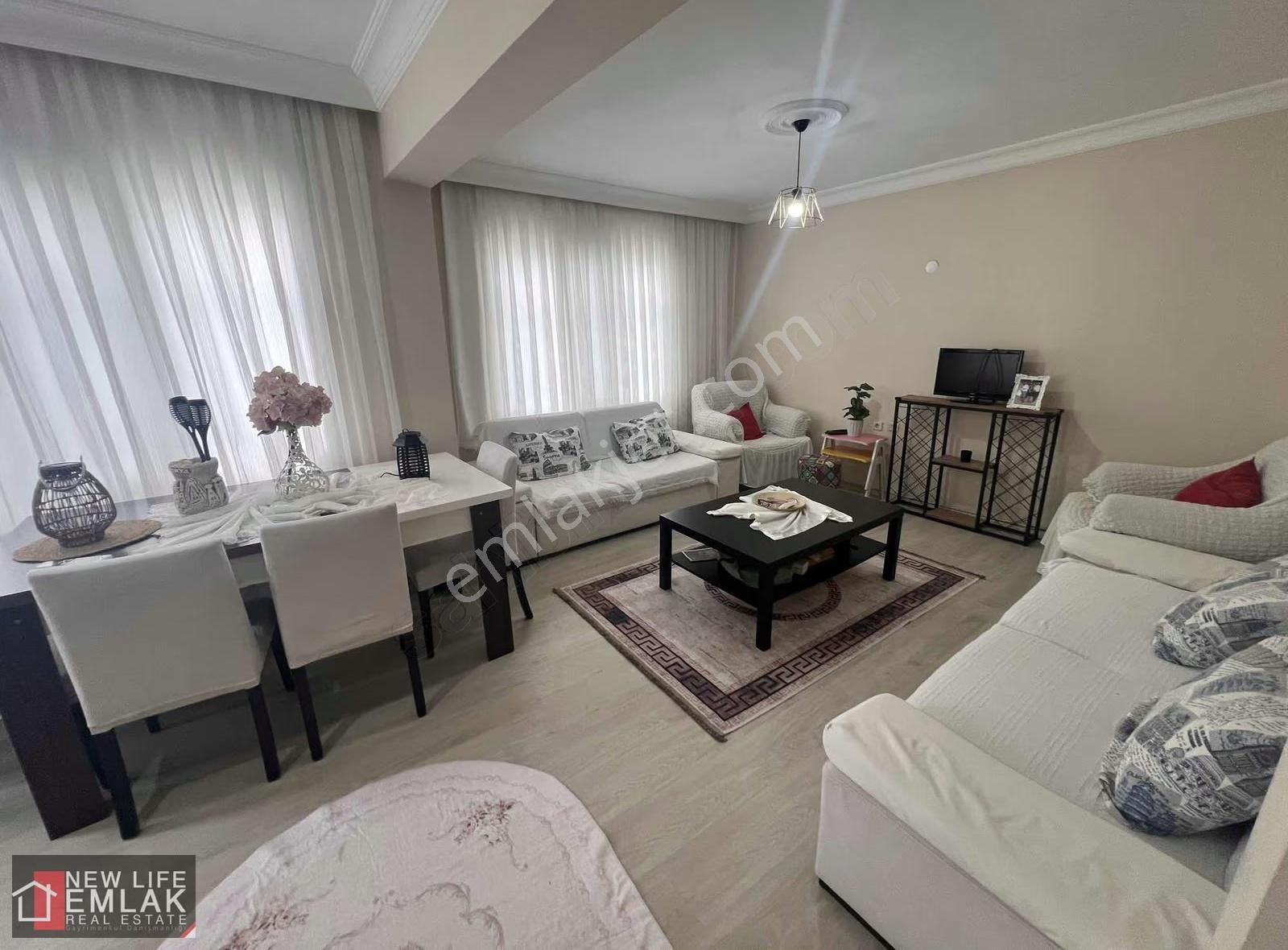 Kuşadası Kadınlar Denizinde 100 Gün Üzeri Kiralık Eşyalı Daire - Görsel 9