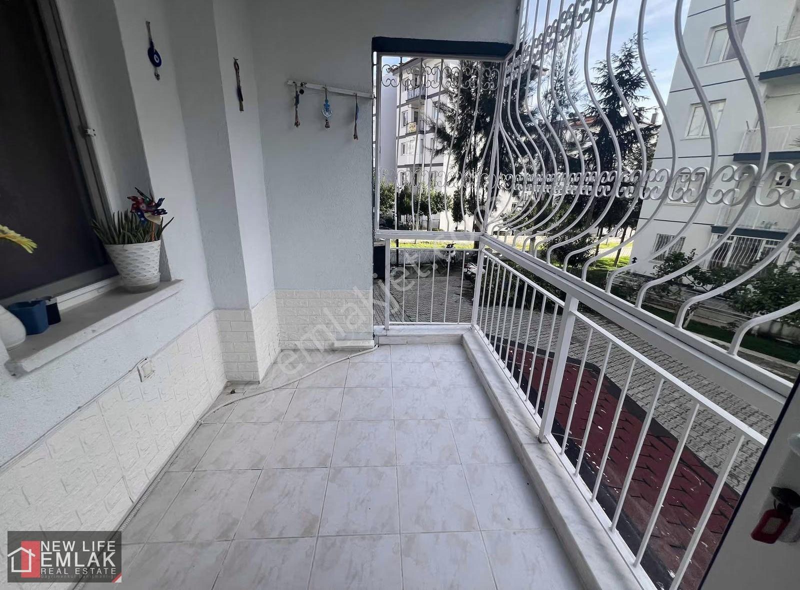 Kuşadası Kadınlar Denizinde 100 Gün Üzeri Kiralık Eşyalı Daire - Görsel 14