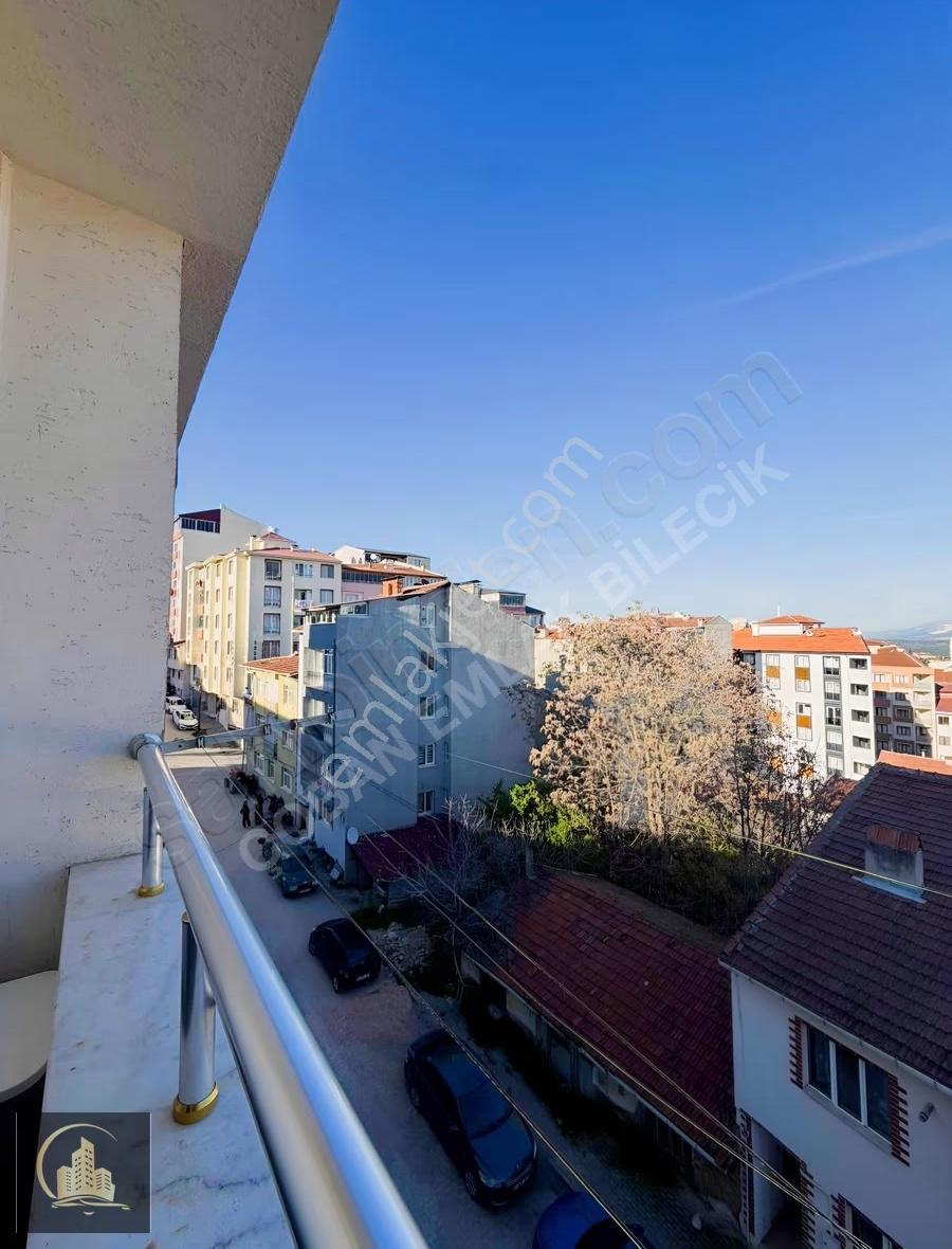 İsmetpaşa'da Manzaralı Masrafsız 3+1 Satılık Dublex Daire - Görsel 22