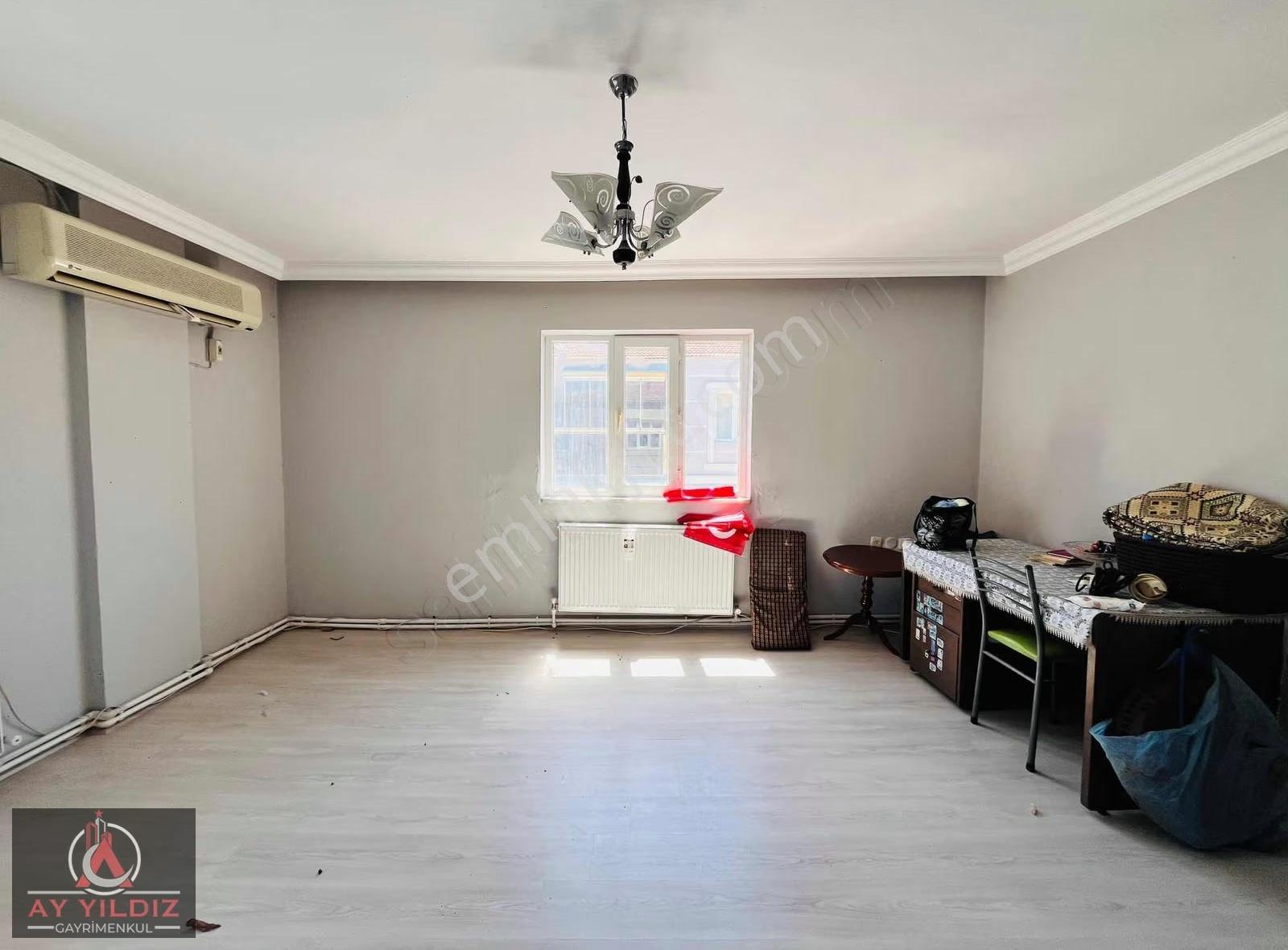 Manisa Tevfikiye Mah 3+1 140 M2 Köşe Daire - Görsel 3