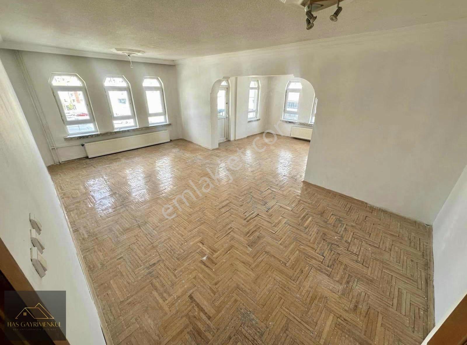 Has Gayrimenkul'den Hastane Bölgesinde 3+1 160m2 Dubleks - Görsel 10