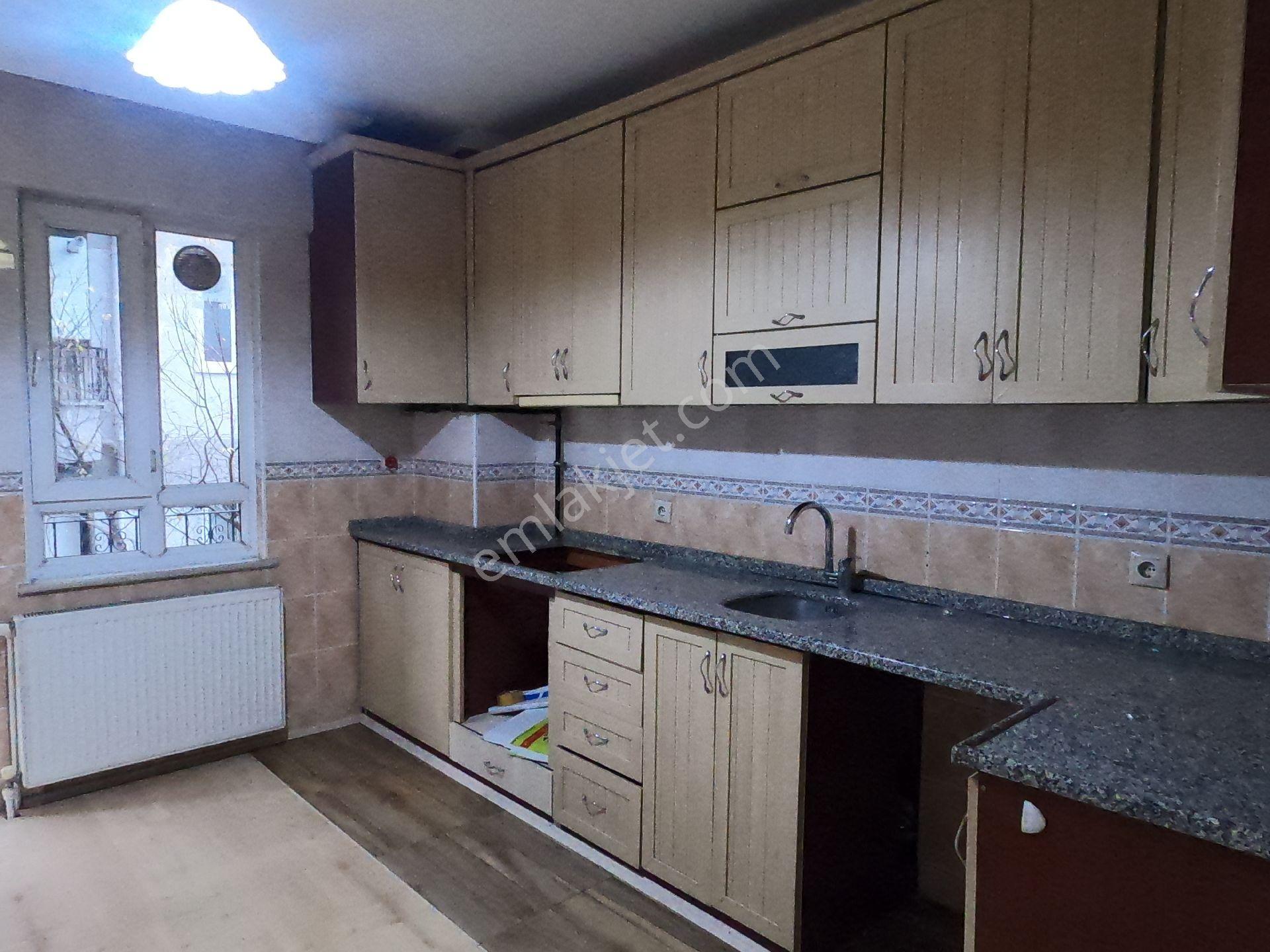 Satılık 3+1 Ebeveyn Banyolu Daire Bağbaşı - Görsel 18